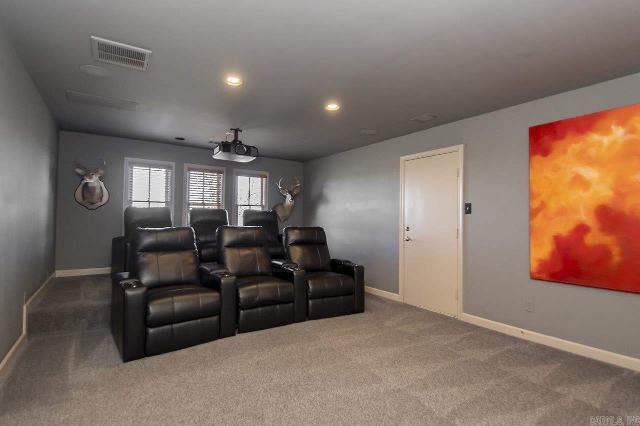 RIDGEFIELD ESTATES - Residential