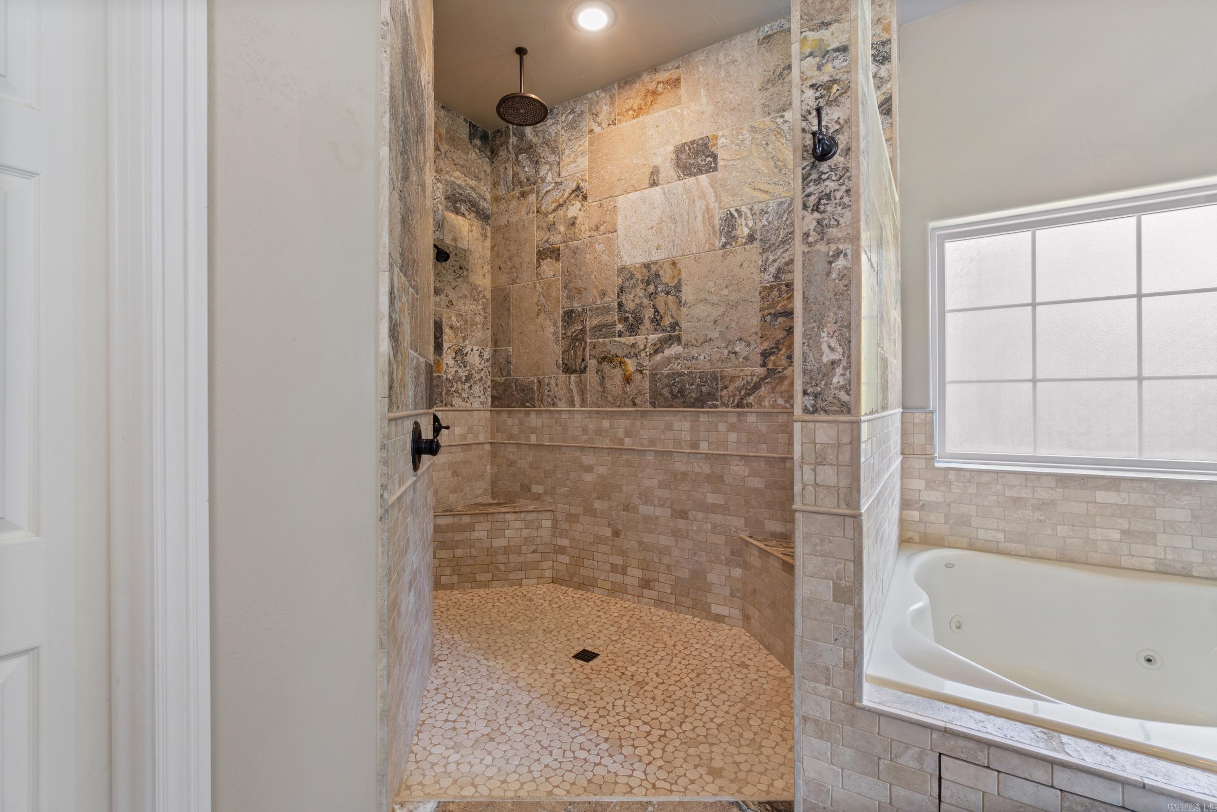 BEAU CHALET SUB-RURBAN - Residential