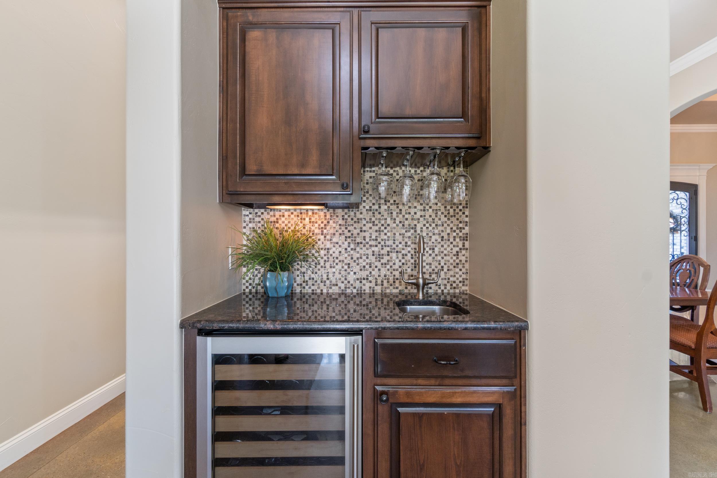 BEAU CHALET SUB-RURBAN - Residential