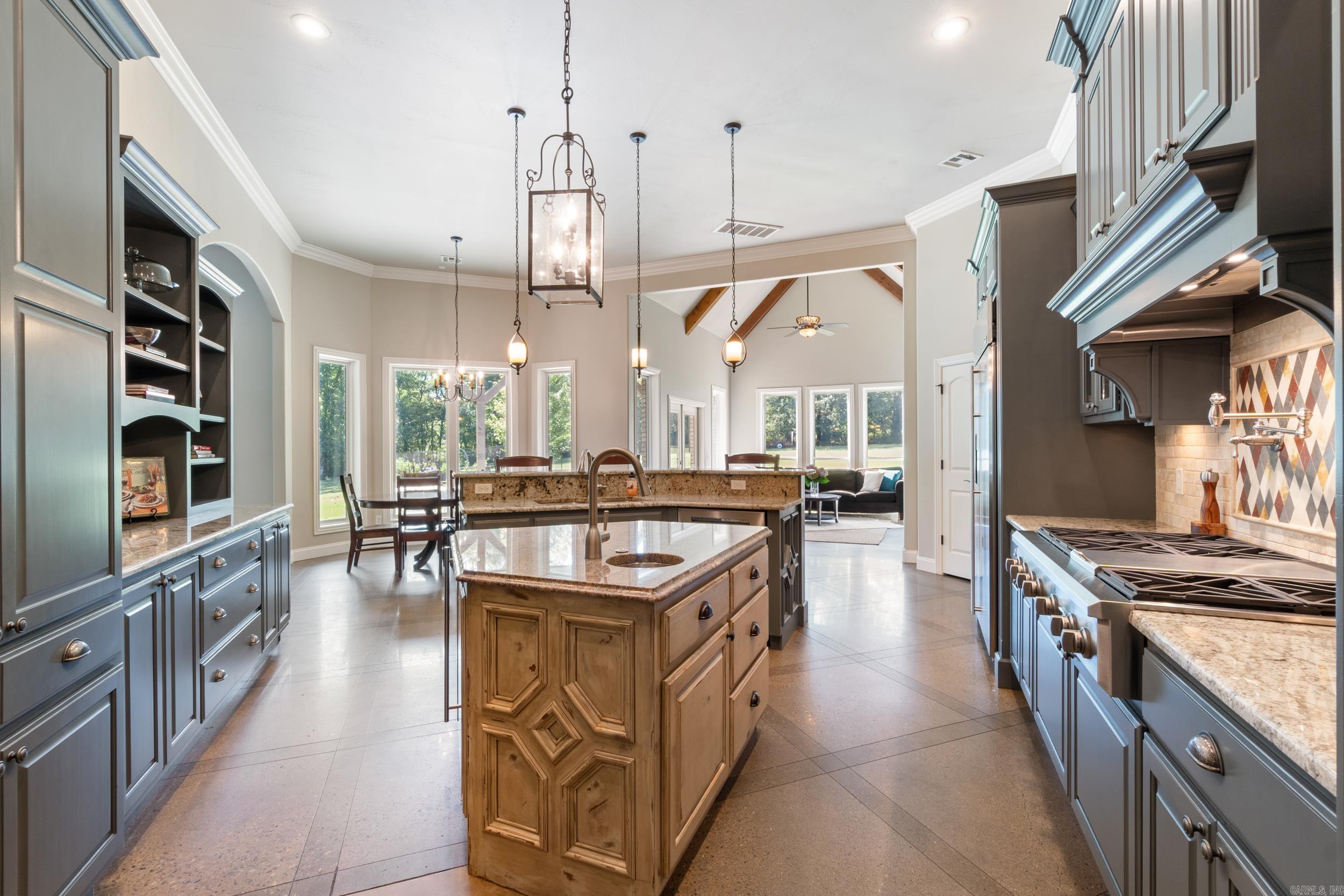 BEAU CHALET SUB-RURBAN - Residential