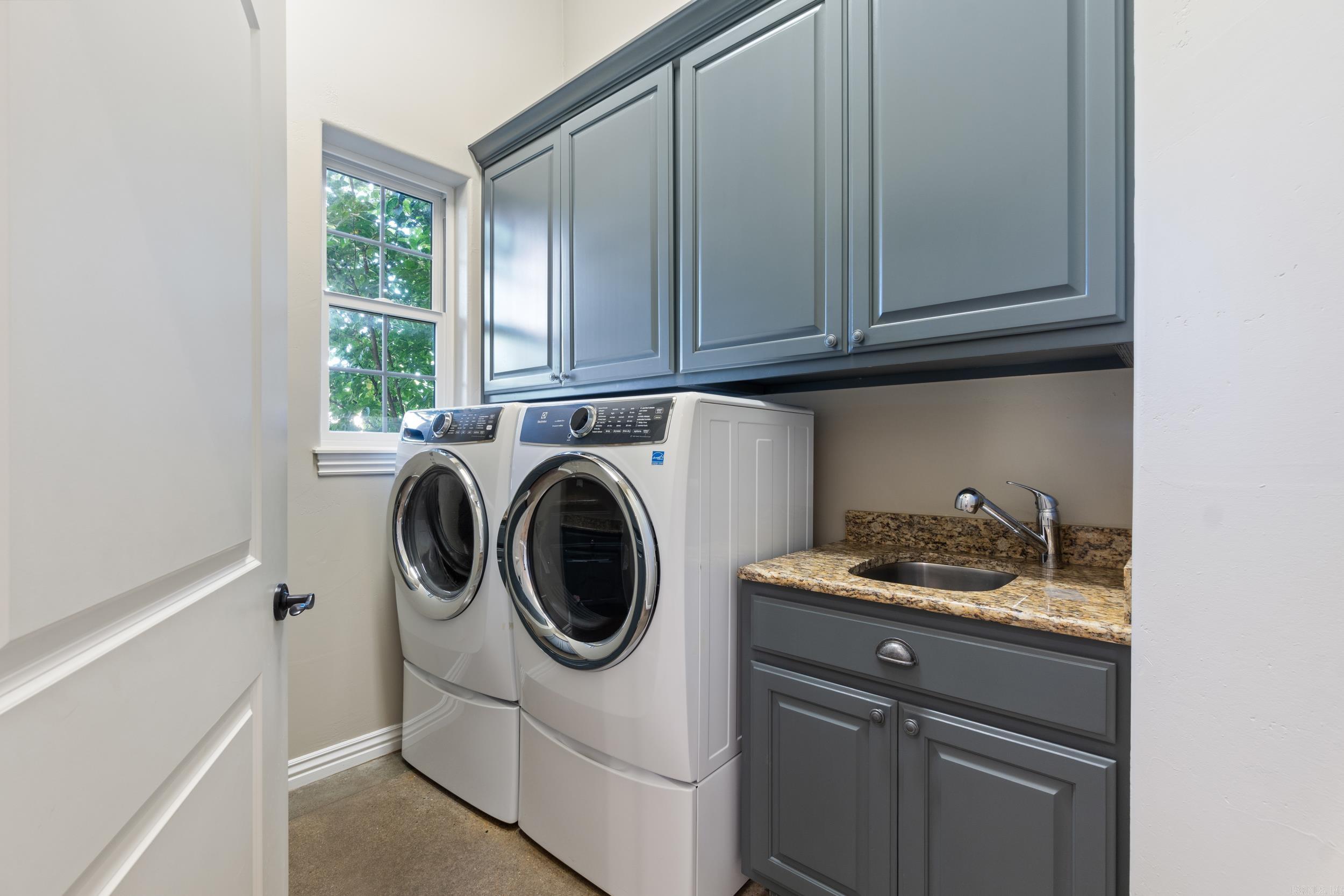 BEAU CHALET SUB-RURBAN - Residential