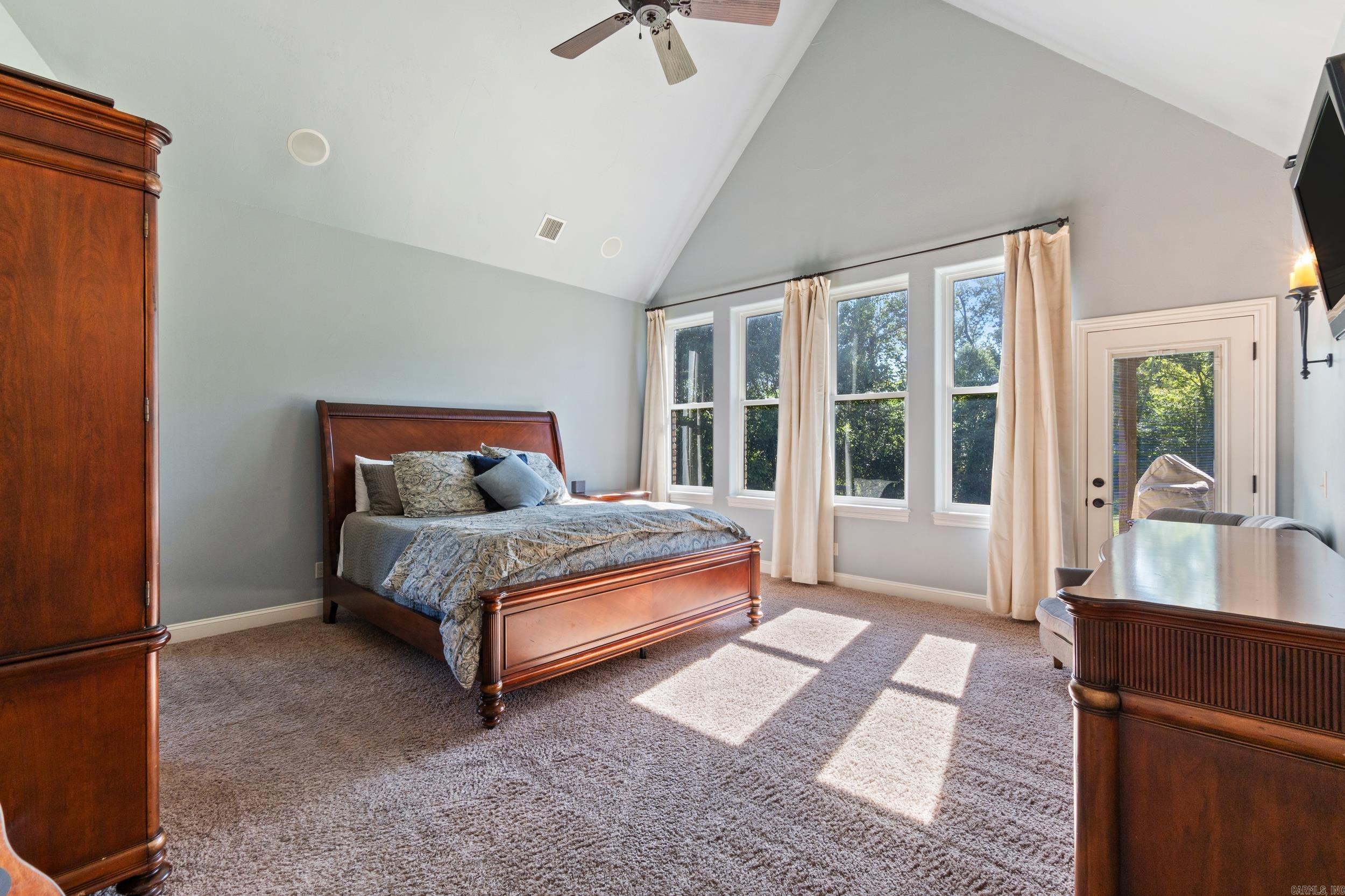 BEAU CHALET SUB-RURBAN - Residential