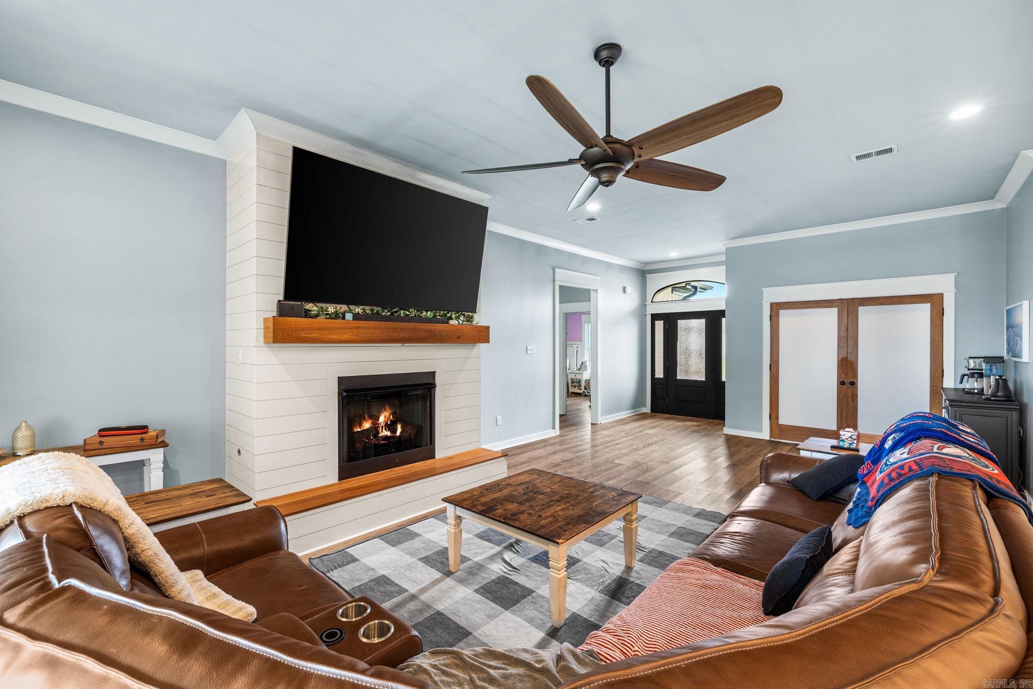 GREYSTONE - Residential