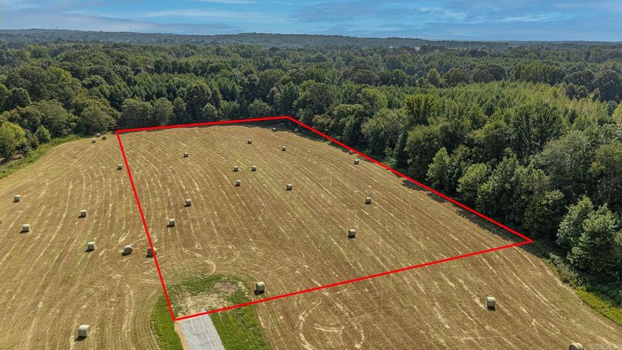 Beautiful property to build your next home, paved road south Paragould, multiple parcels available in county. This residential acreage has been surveyed see associated docs