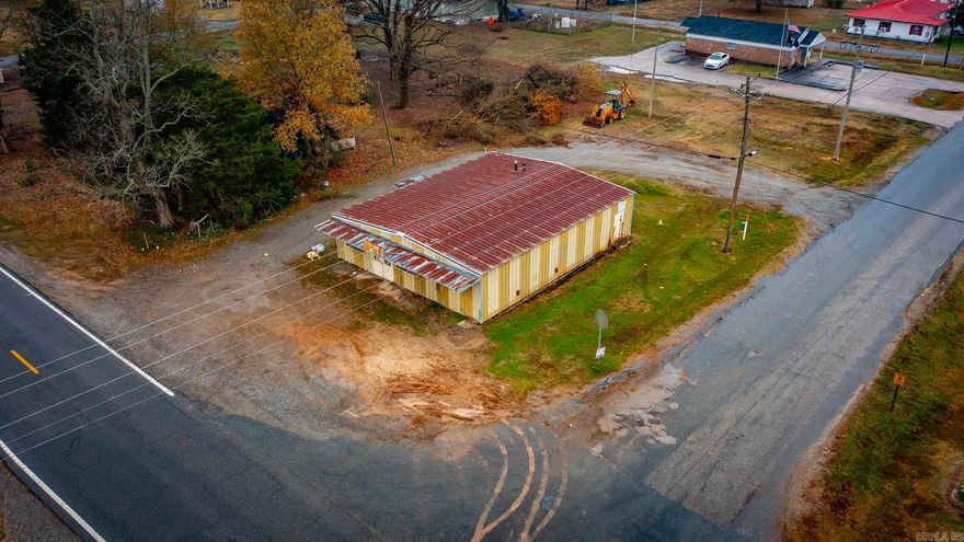 High Traffic Location with plenty of parking.  Next to community Park