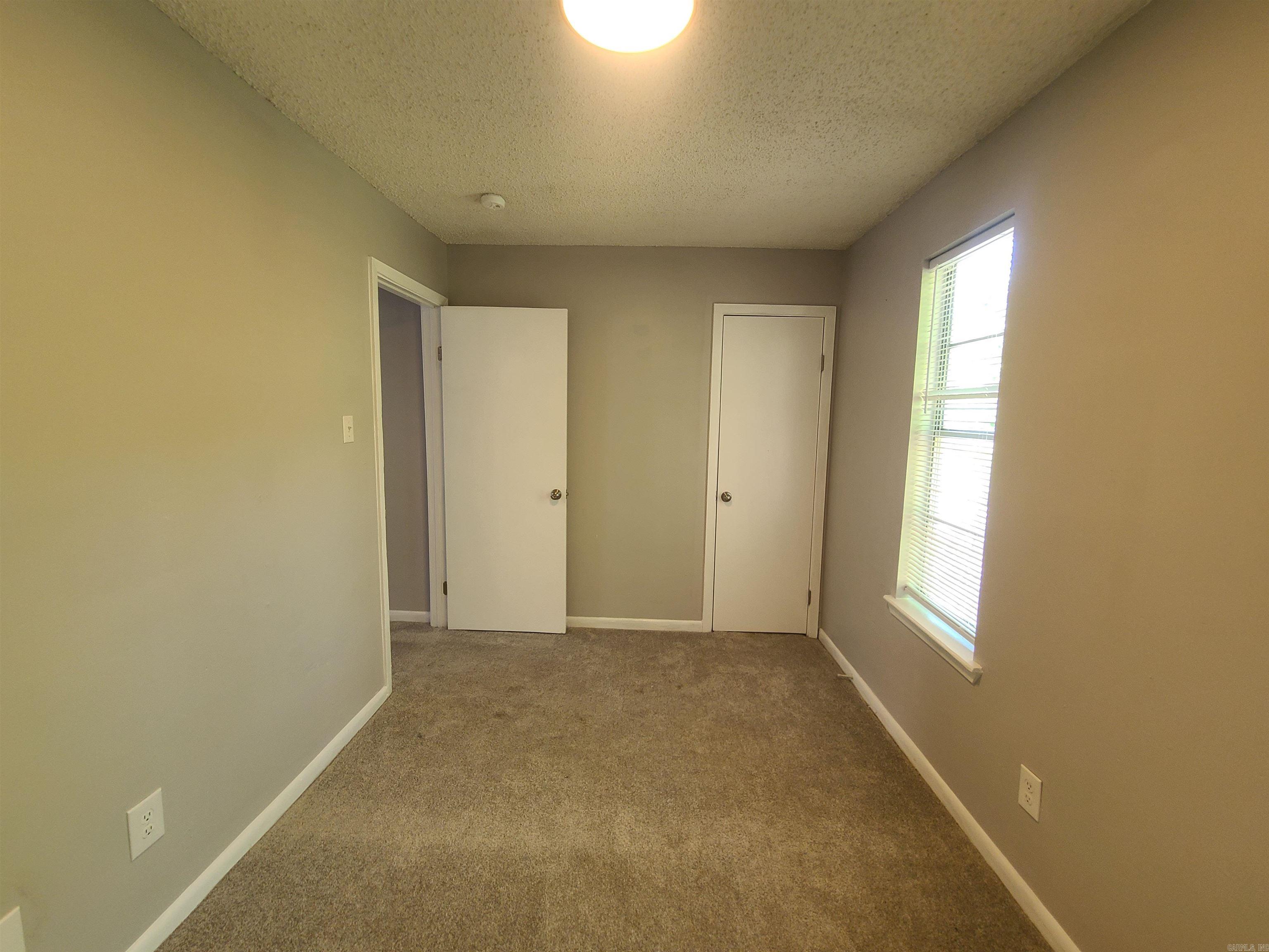 Not in Subdivision - Residential Income