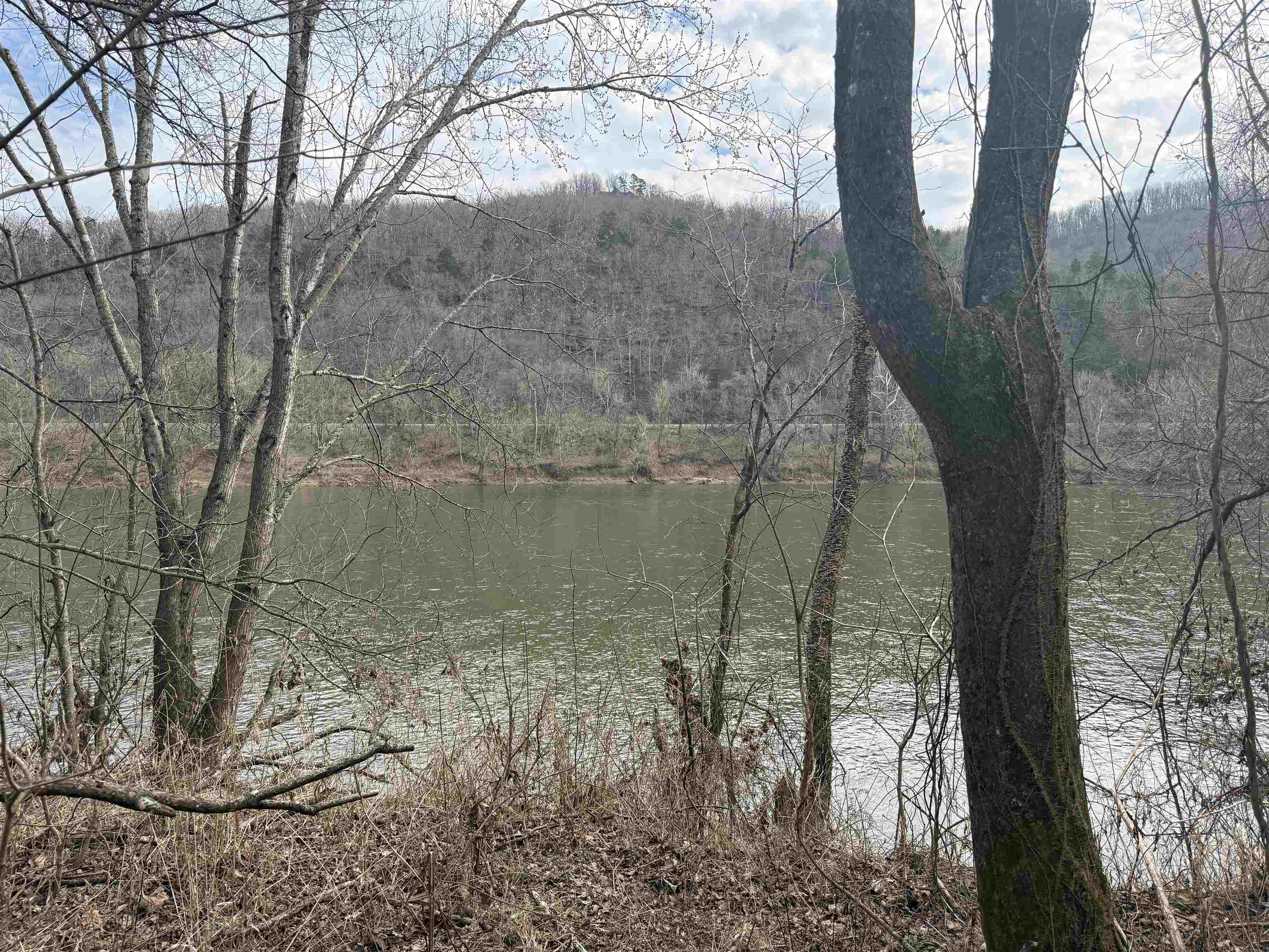 River Oaks - Land