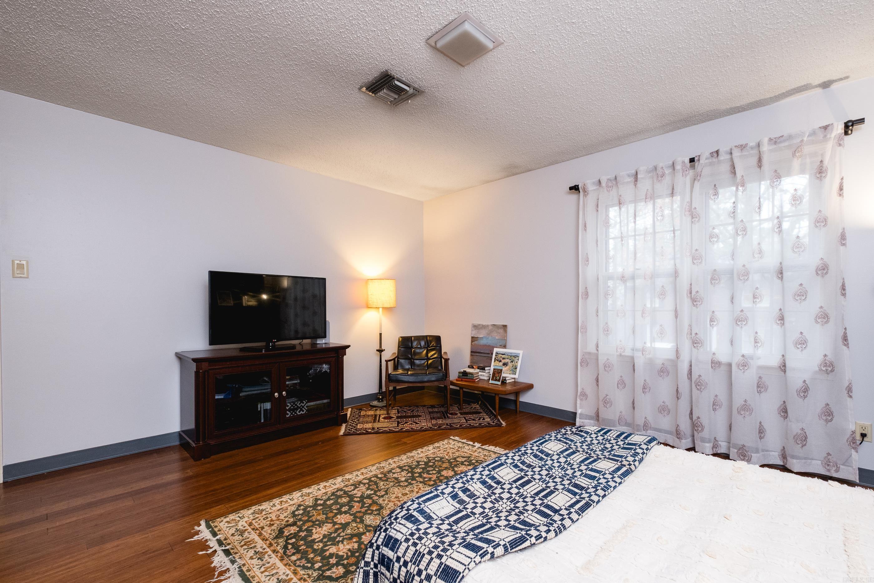 CAMBRIDGE PLACE HPR - Residential