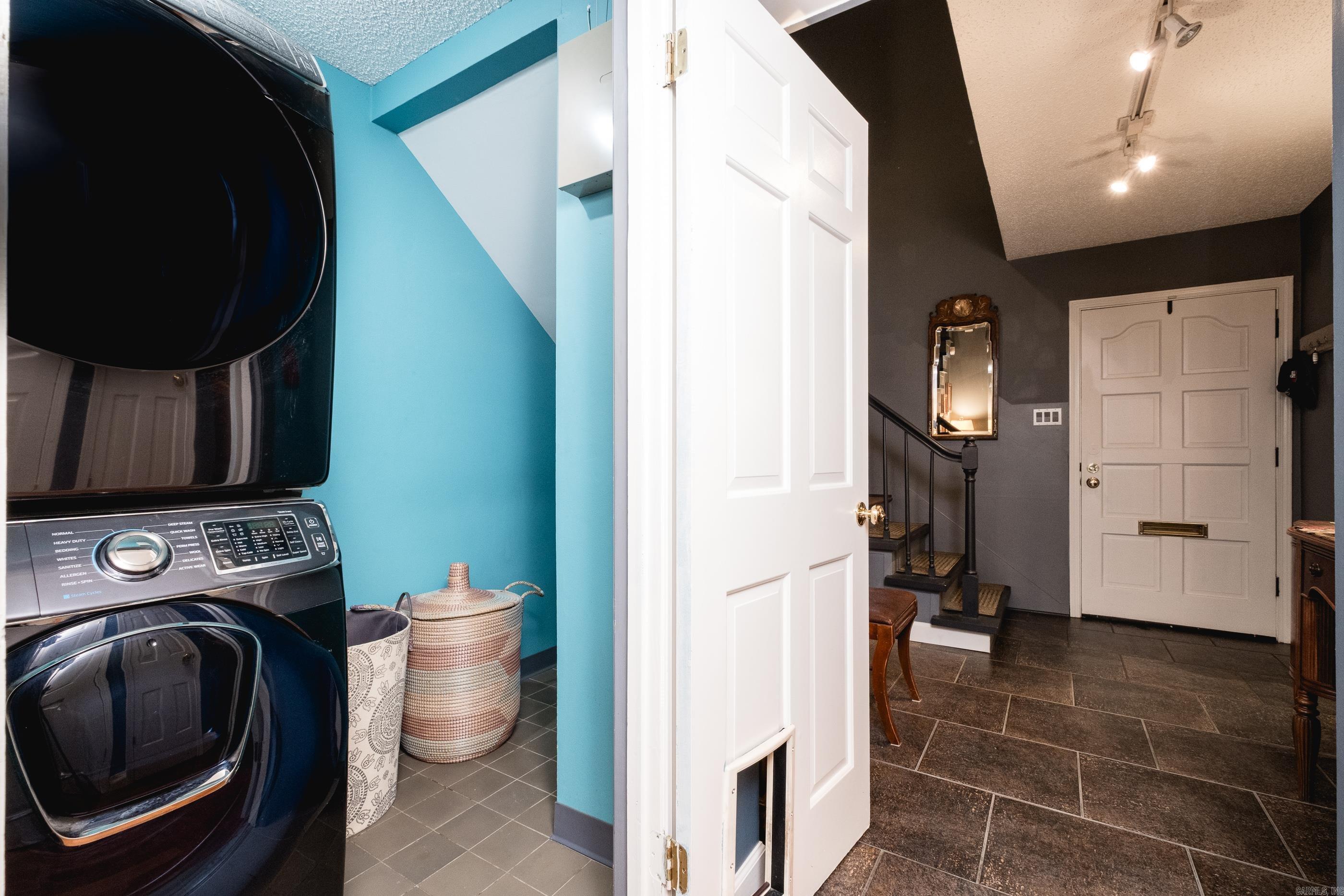 CAMBRIDGE PLACE HPR - Residential