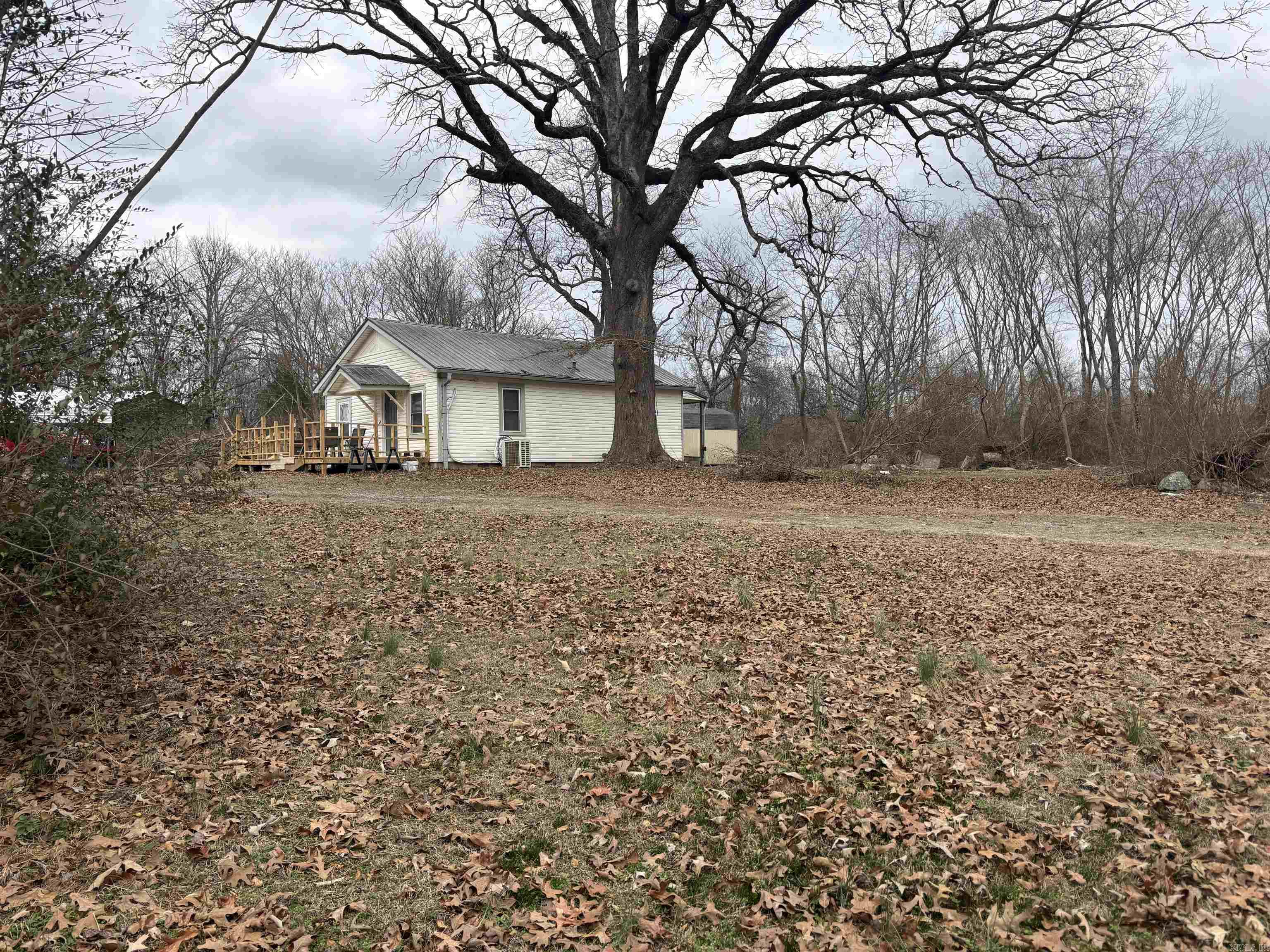 BALD KNOB OUTLOTS - Residential