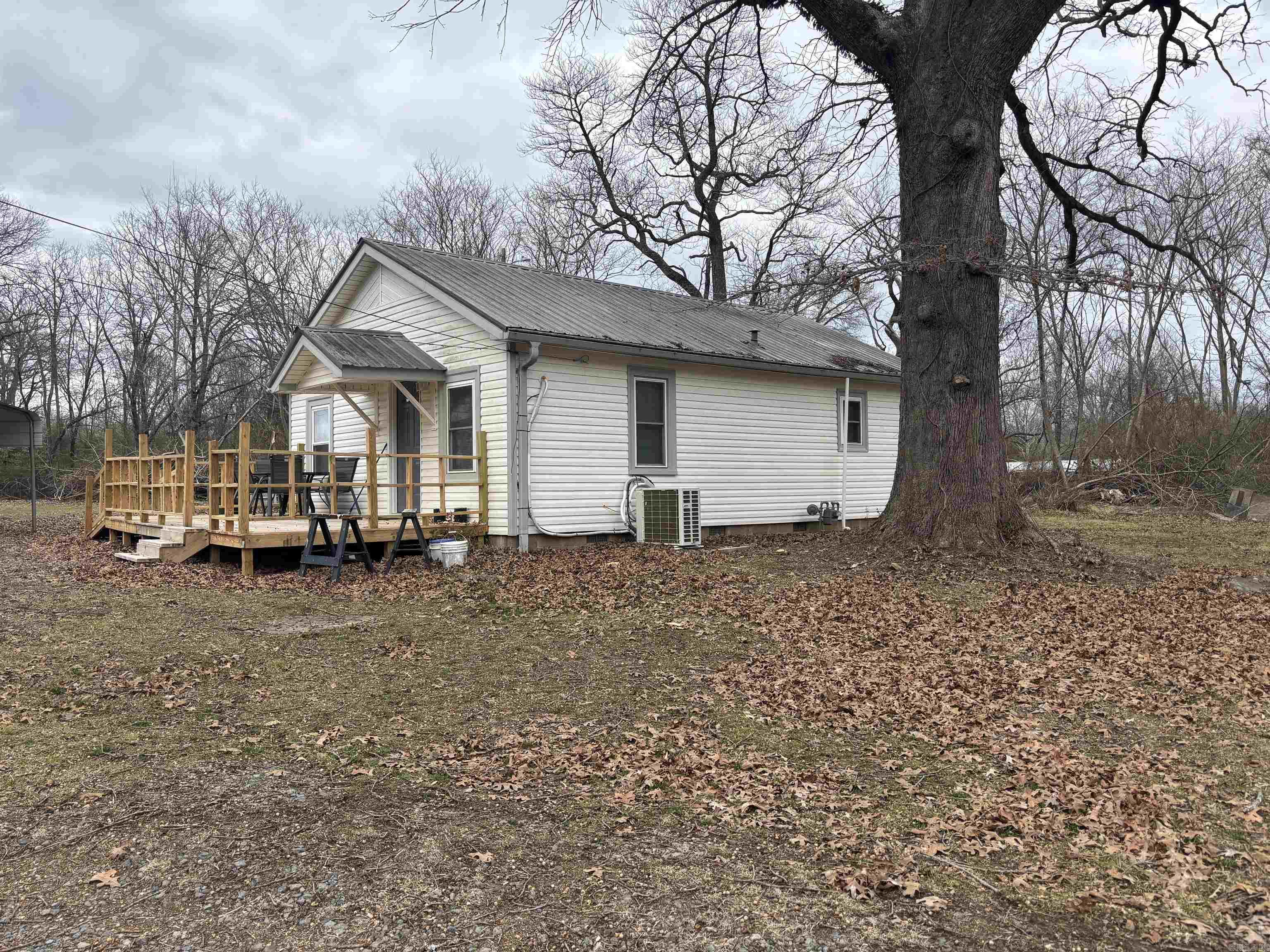 BALD KNOB OUTLOTS - Residential