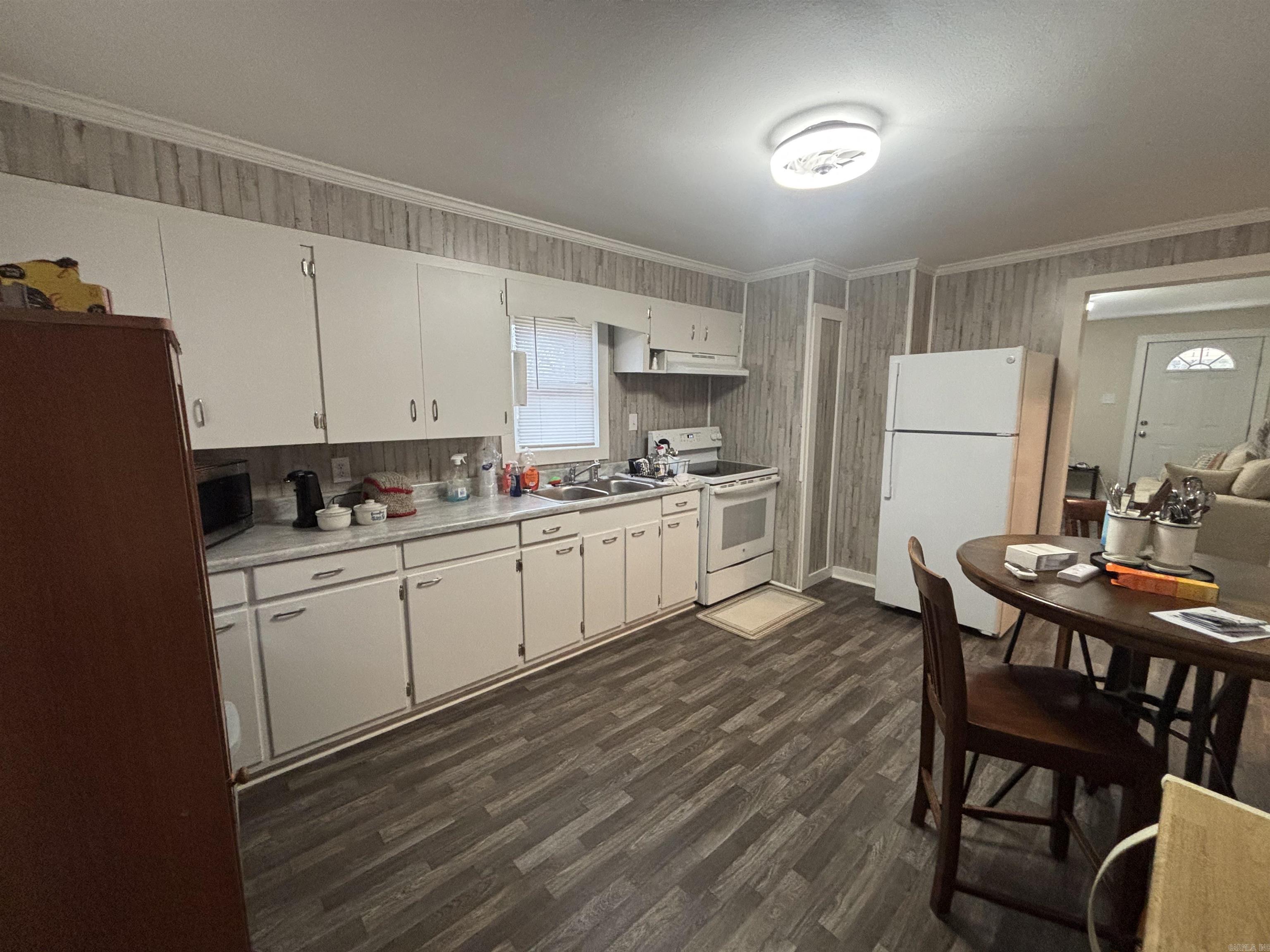 BALD KNOB OUTLOTS - Residential