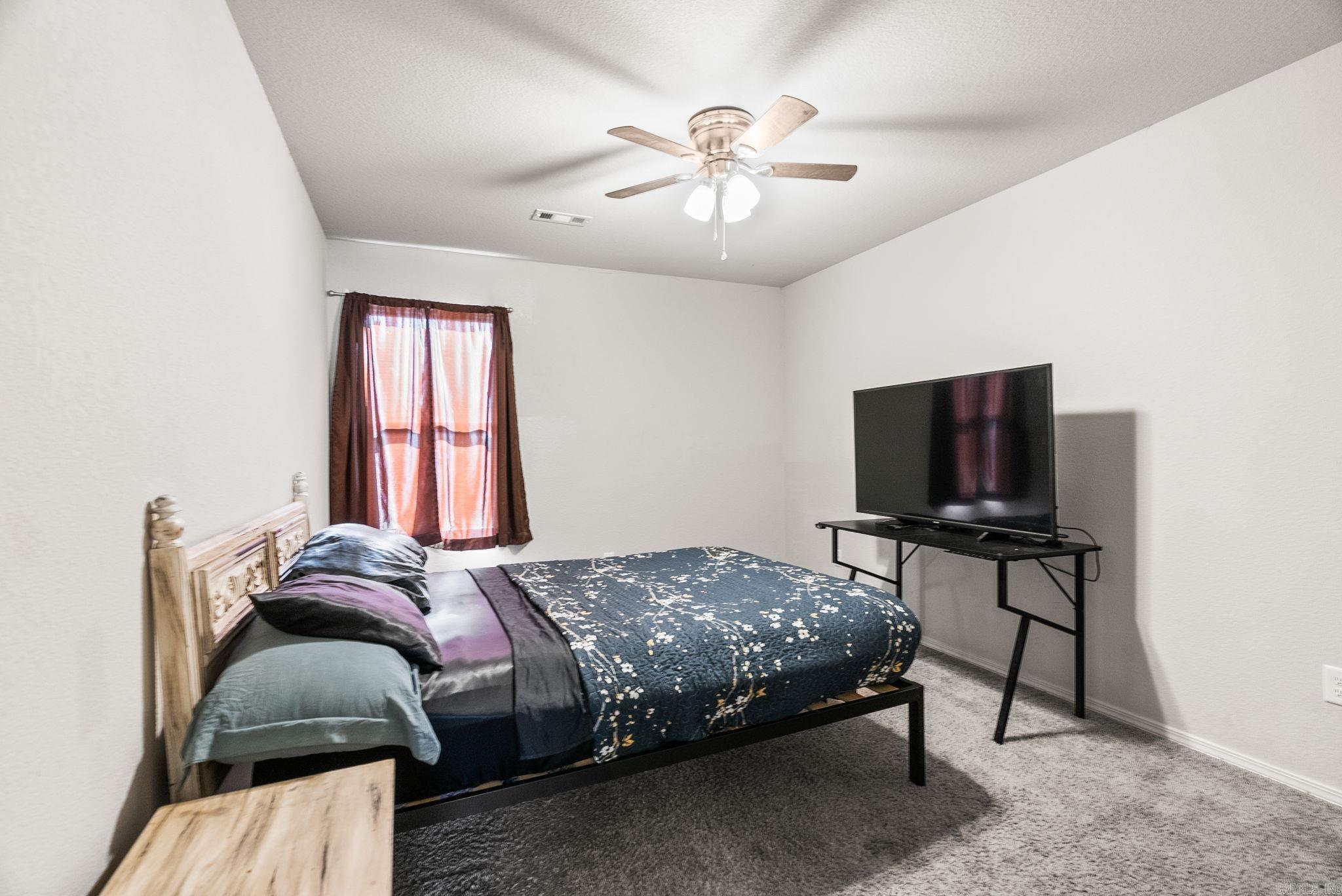 TRAMMEL ESTATES - Residential