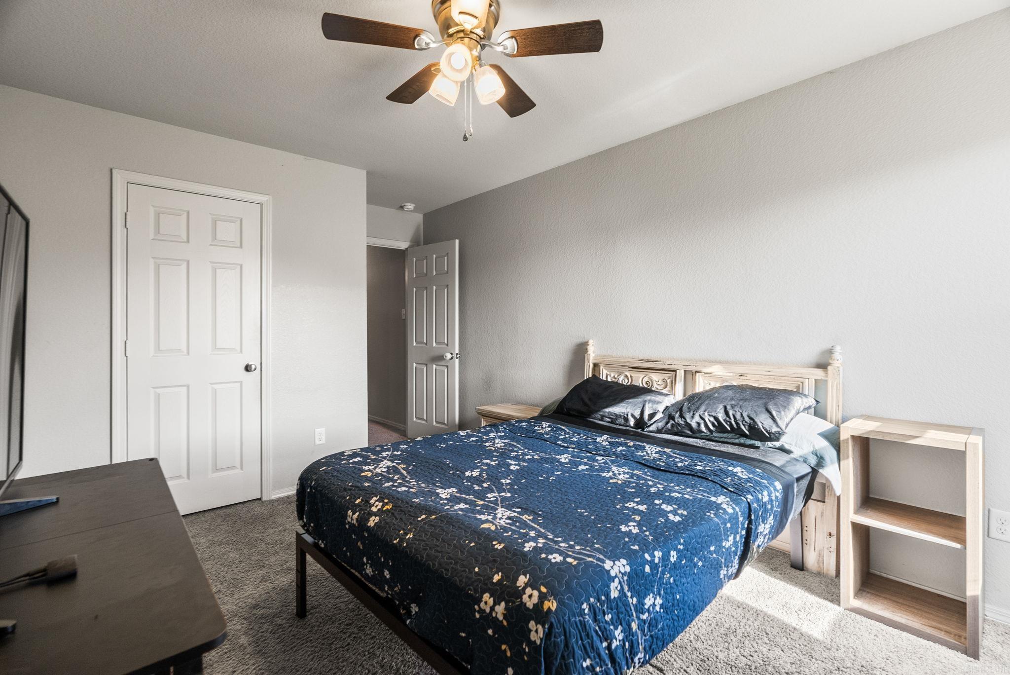 TRAMMEL ESTATES - Residential