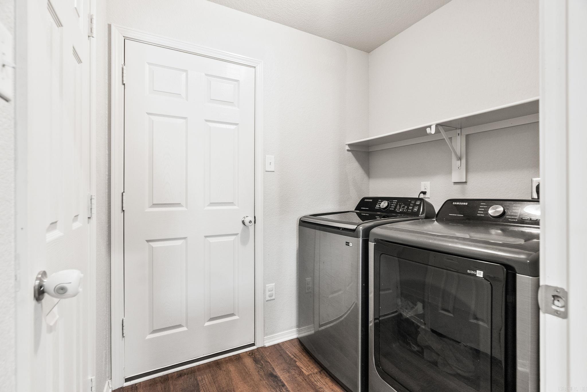 TRAMMEL ESTATES - Residential