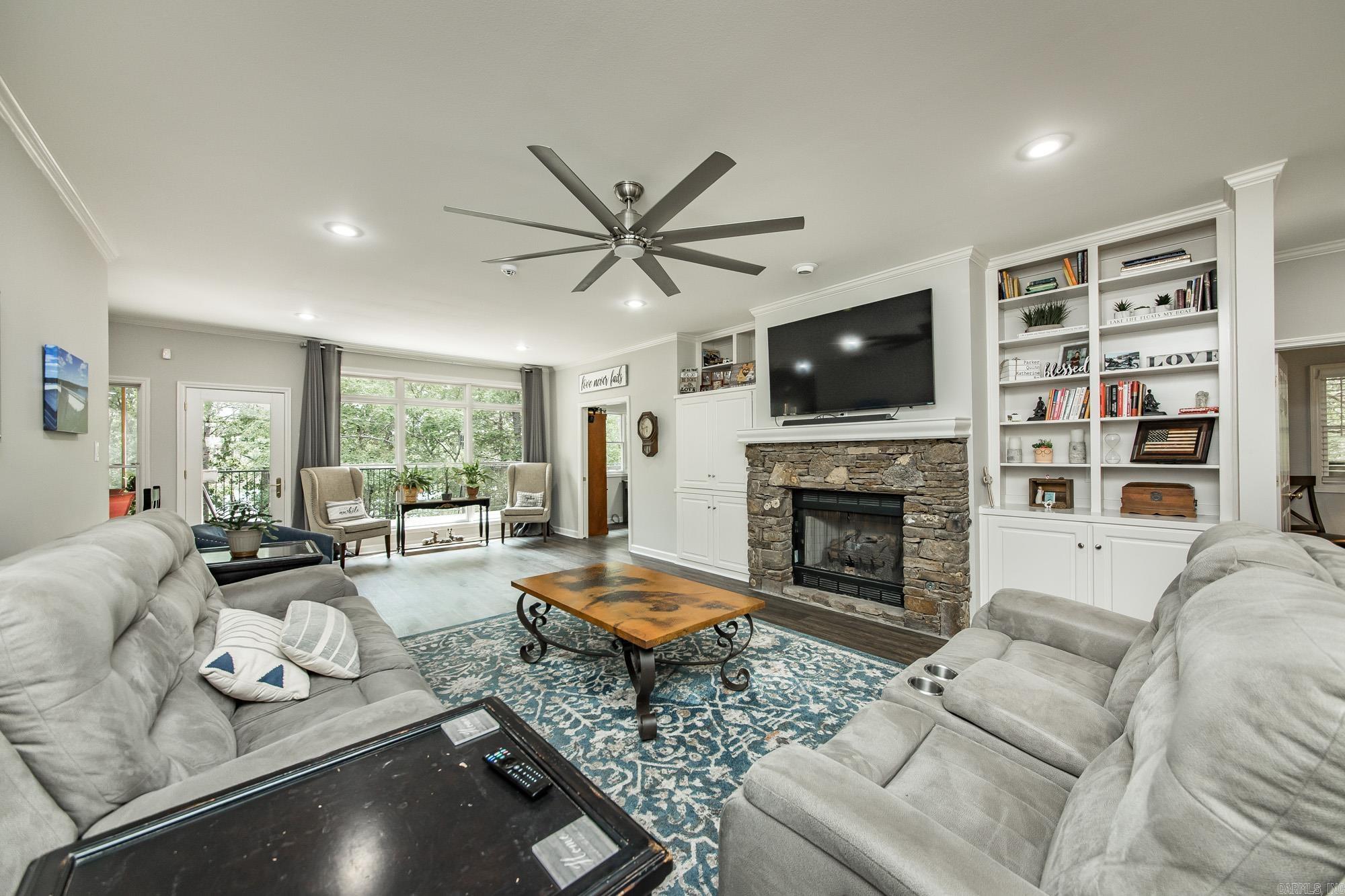 Richardson Point - Residential