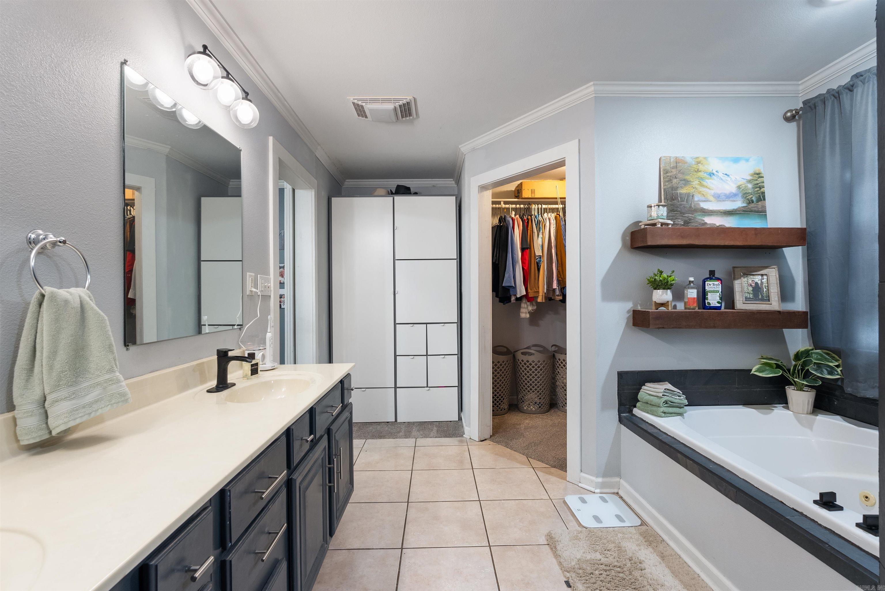 NORTHWOODS - Residential