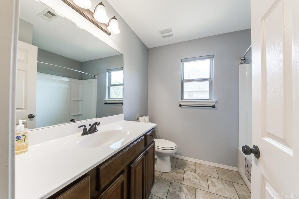 STONEHENGE PLACE - Residential