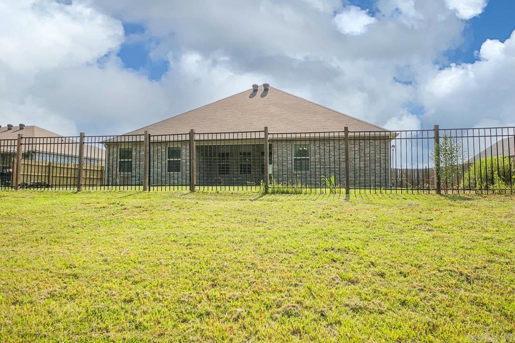 STONEHENGE PLACE - Residential