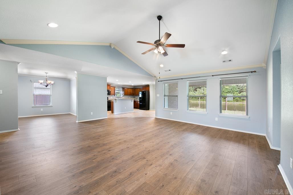 STONEHENGE PLACE - Residential