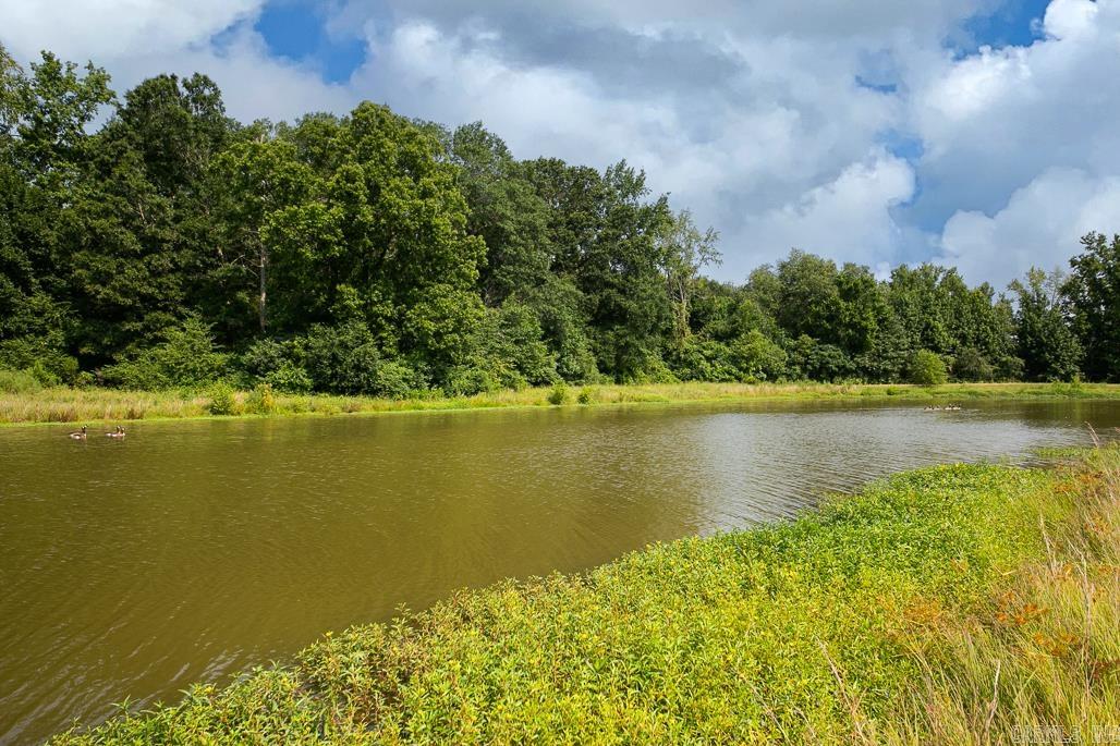 STONEHENGE PLACE - Residential