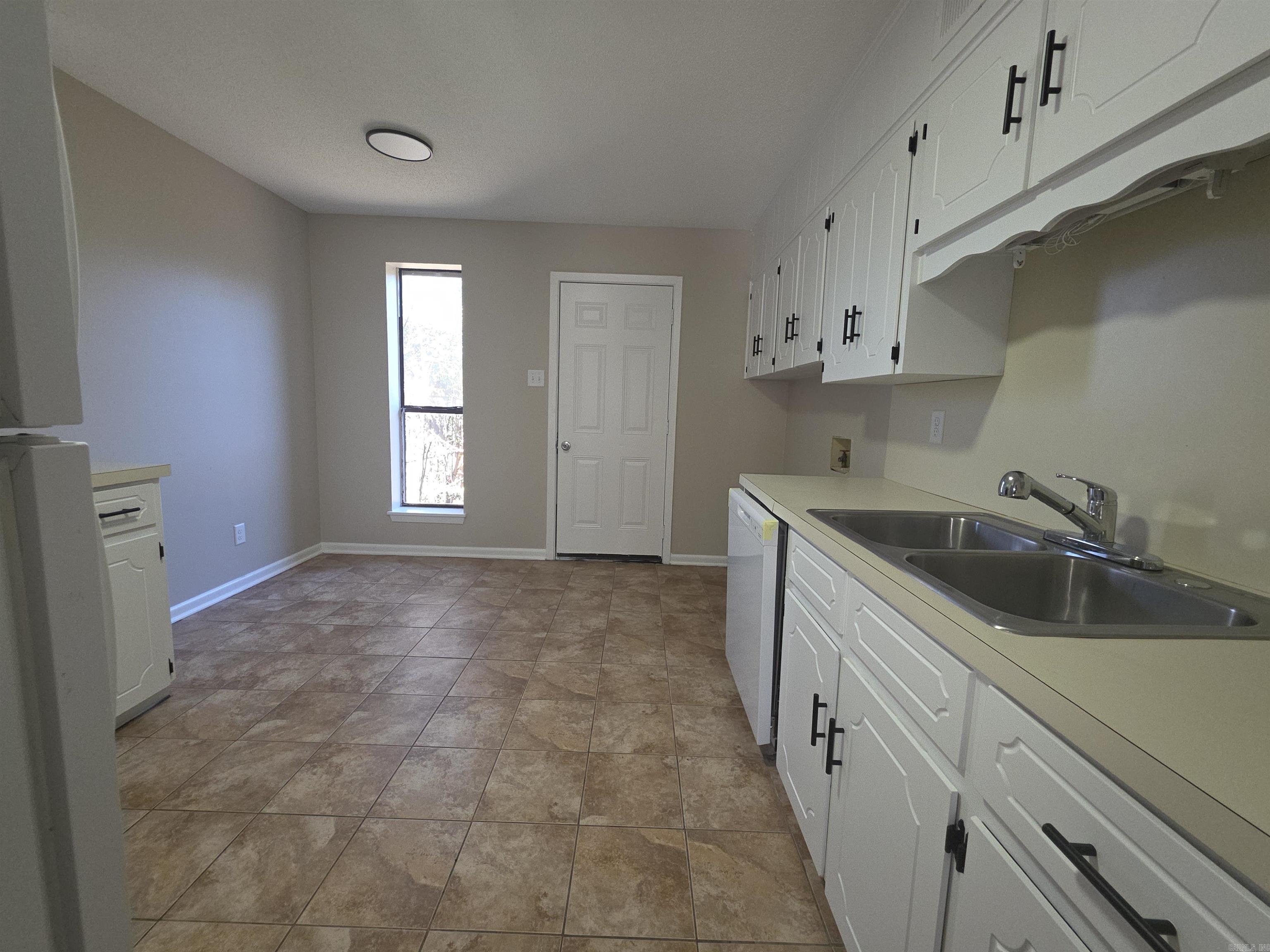 Cabot - Residential Lease