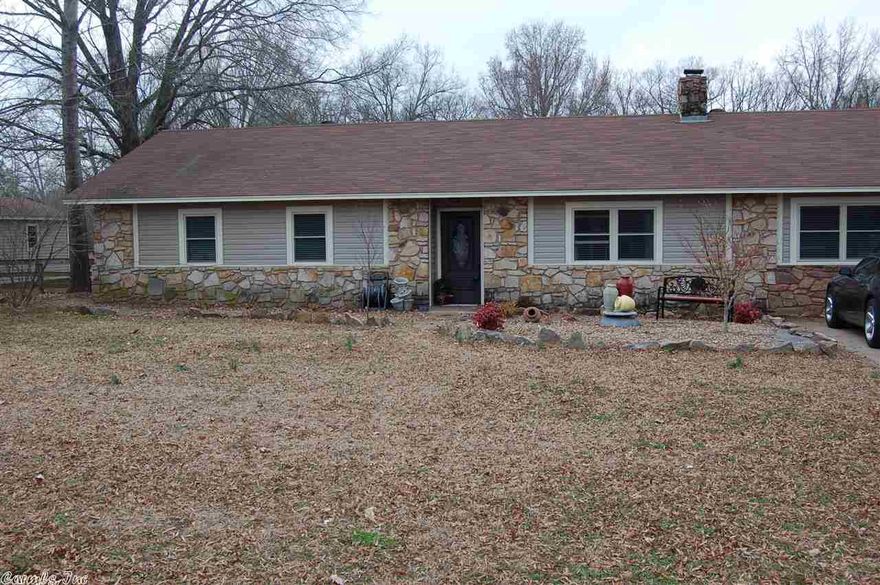 MOVE IN READY-LOTS OF RENOVATIONS! Country setting with barn and 3 acres. Horses allowed!! 4bd/3ba, split floor plan. Laminate wood floors in LR. ALL NEW SIDING and most Windows in 2013, Hot water tank 2011. New range 2013. NEW paint and front door. ALL NEW FLOORING except for kitchen in 2011 and 2014. NEW insulation sprayed in attic 2013. This property offers 2 out buildings, 15X30 Detached garage with lots of storage and another with a loft area. This is a must see! Close to town & qualifies for RD LOAN.