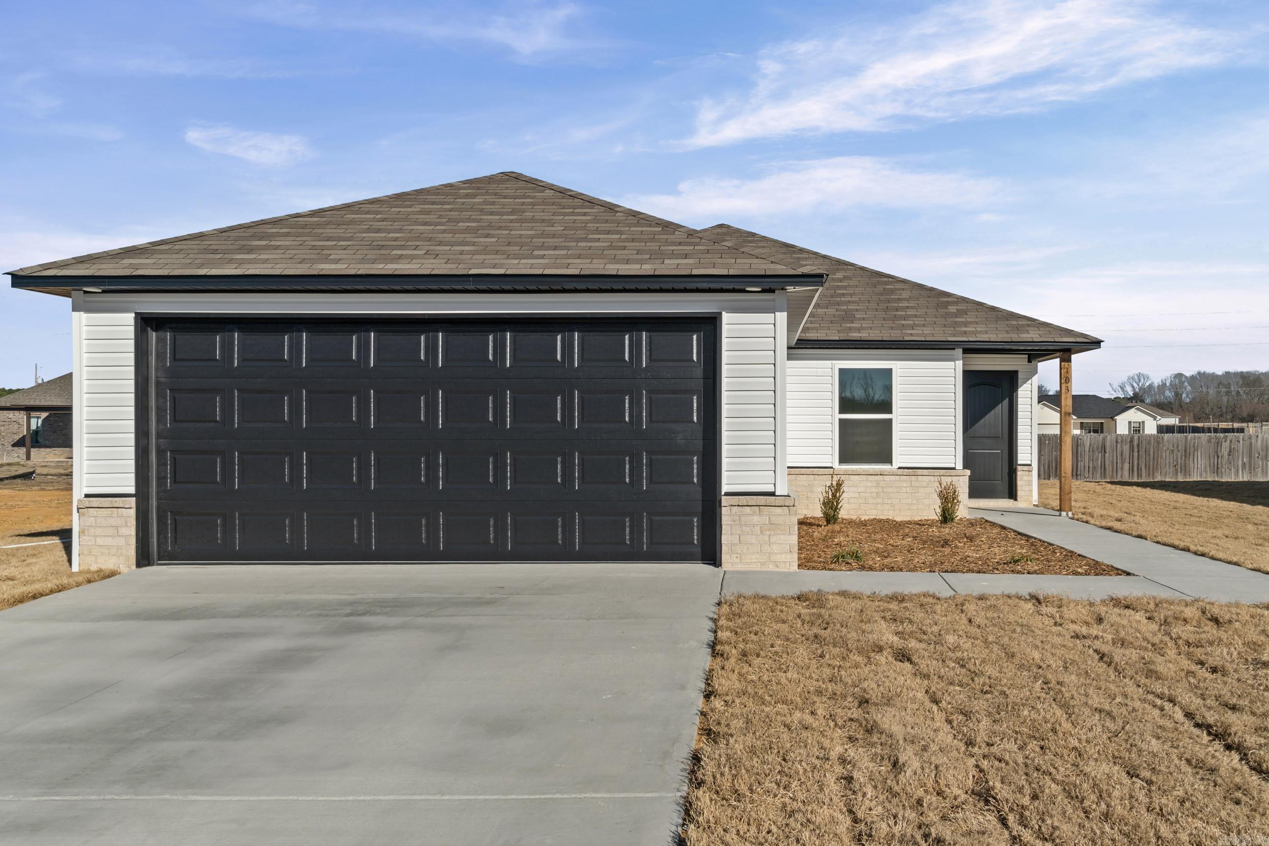 SOUTHFORK RANCH S/D PH I - Residential