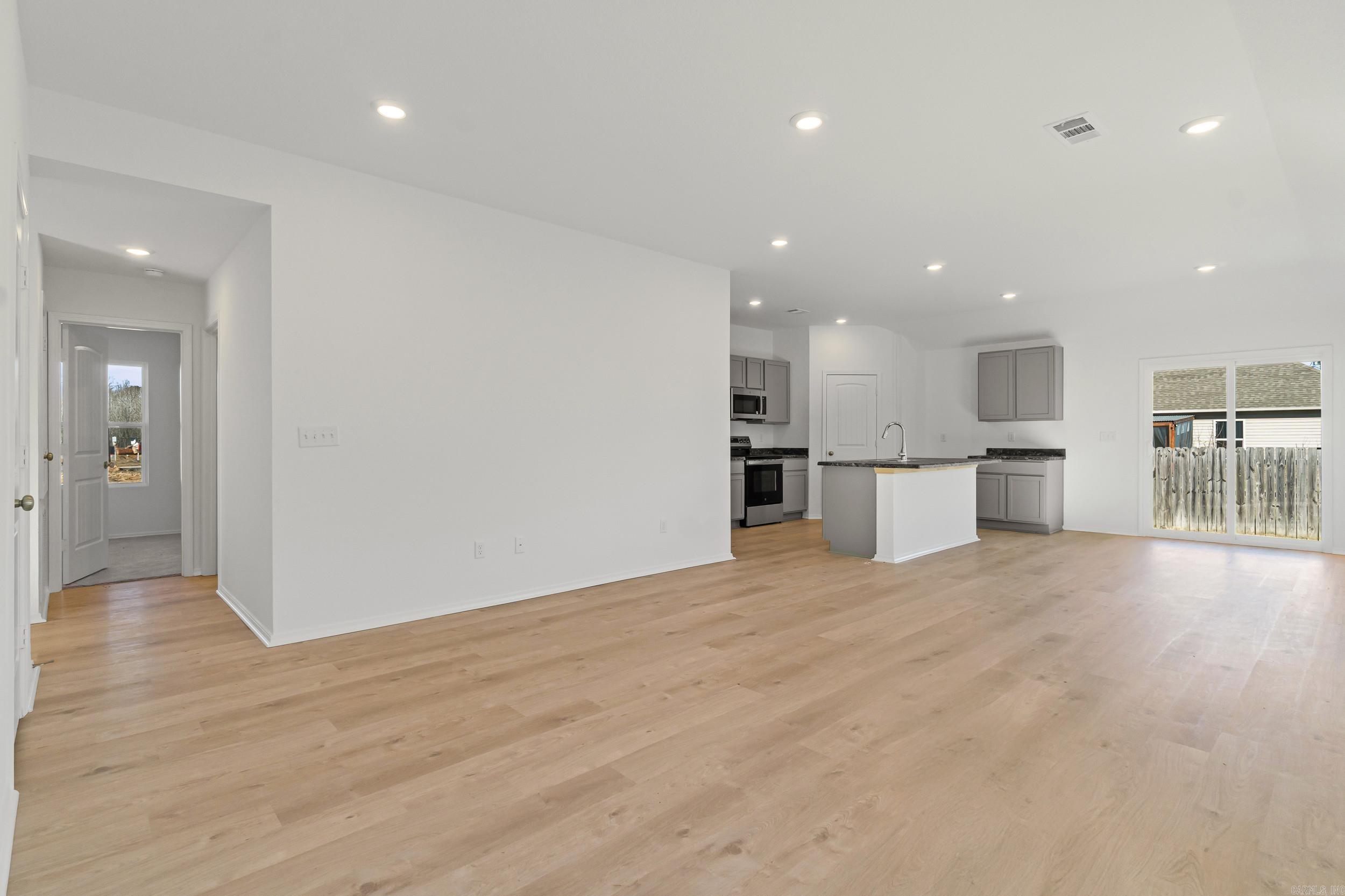 SOUTHFORK RANCH S/D PH I - Residential