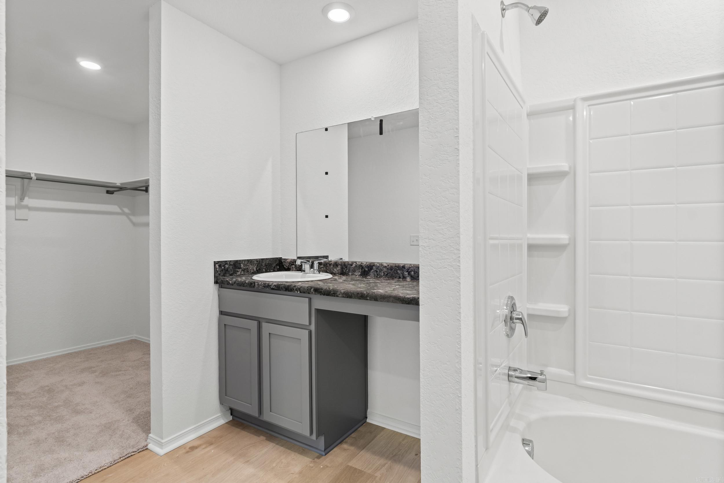 SOUTHFORK RANCH S/D PH I - Residential