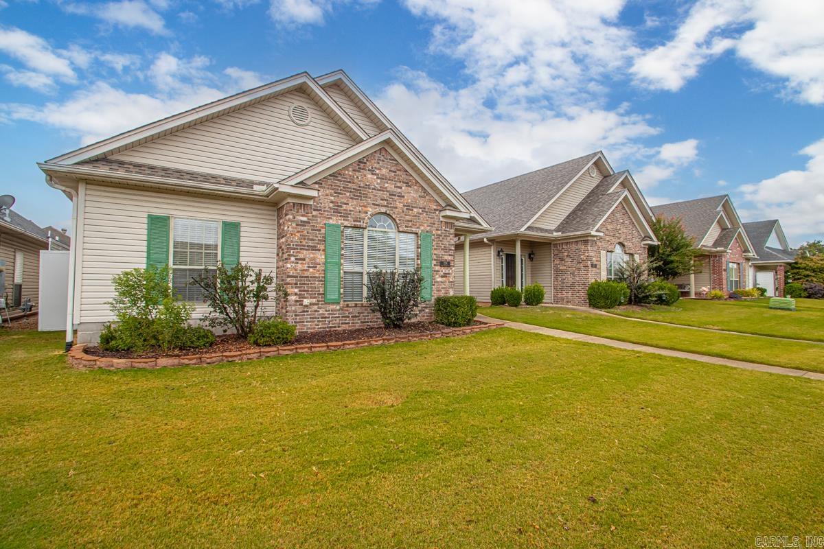 SAGE MEADOWS - Residential