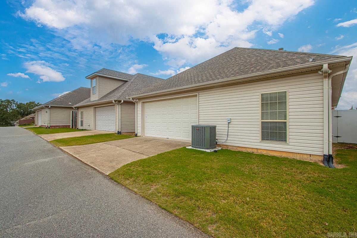 SAGE MEADOWS - Residential