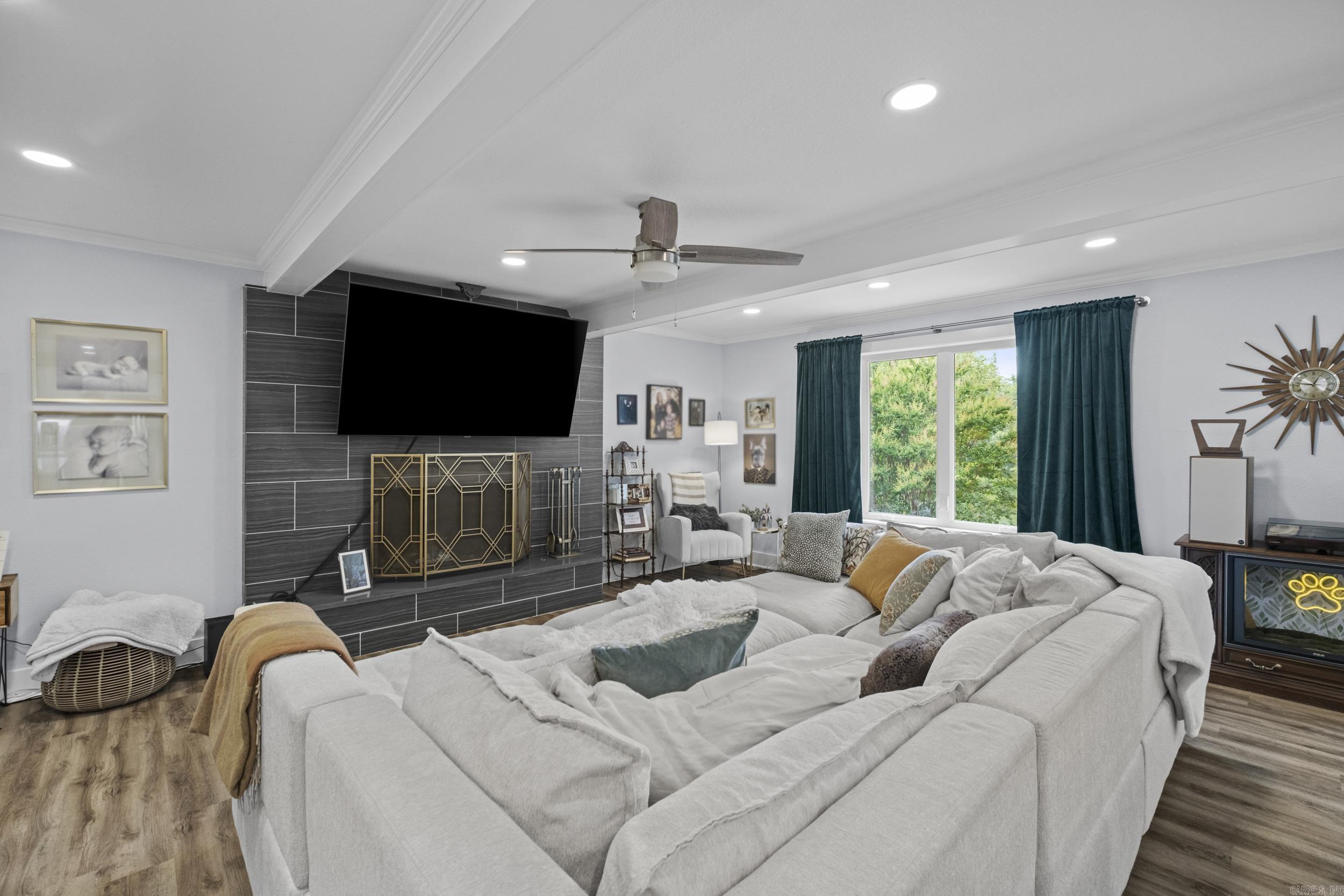 PARK HILL - Residential
