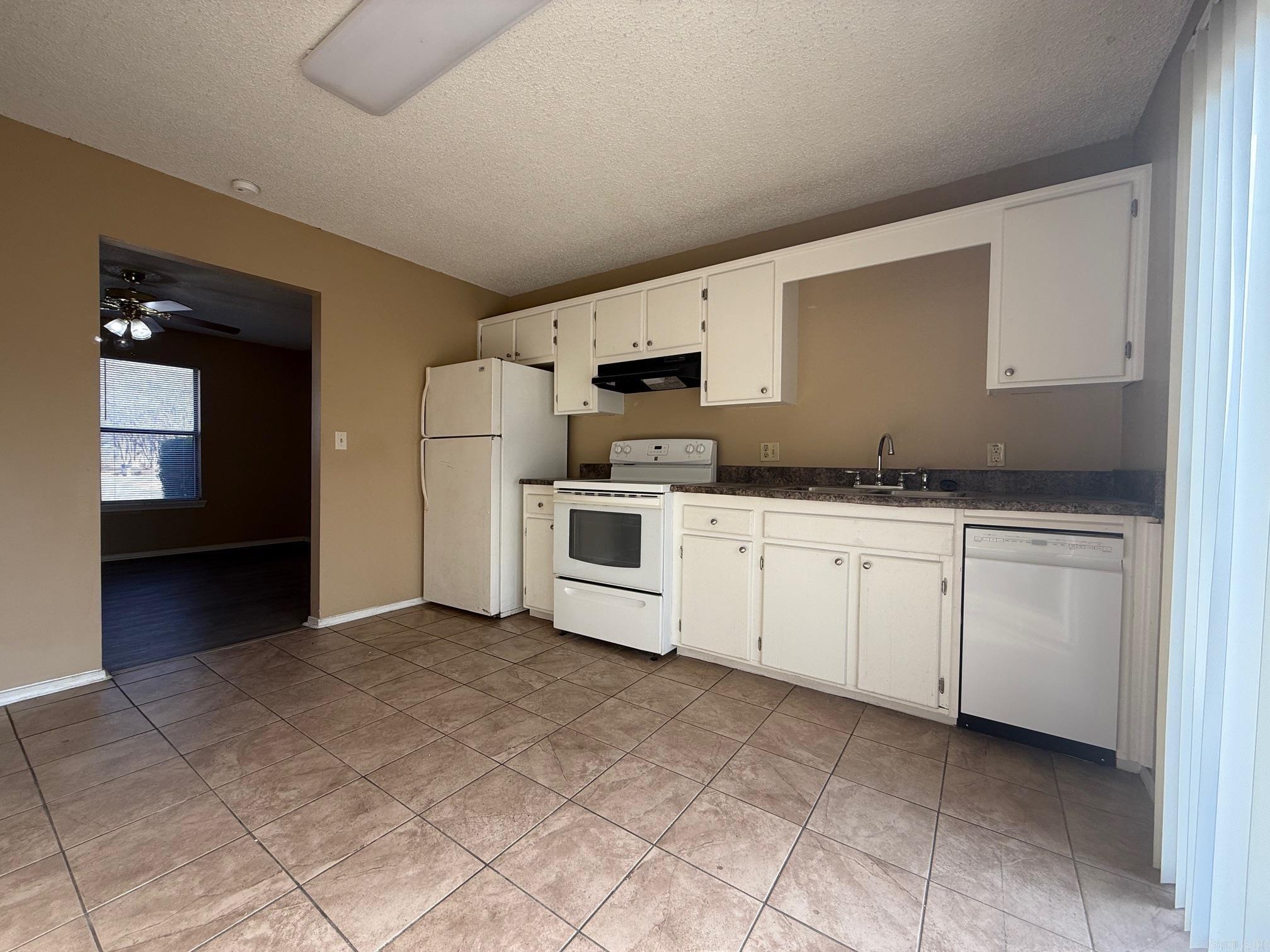 Metes & Bounds - Residential Lease