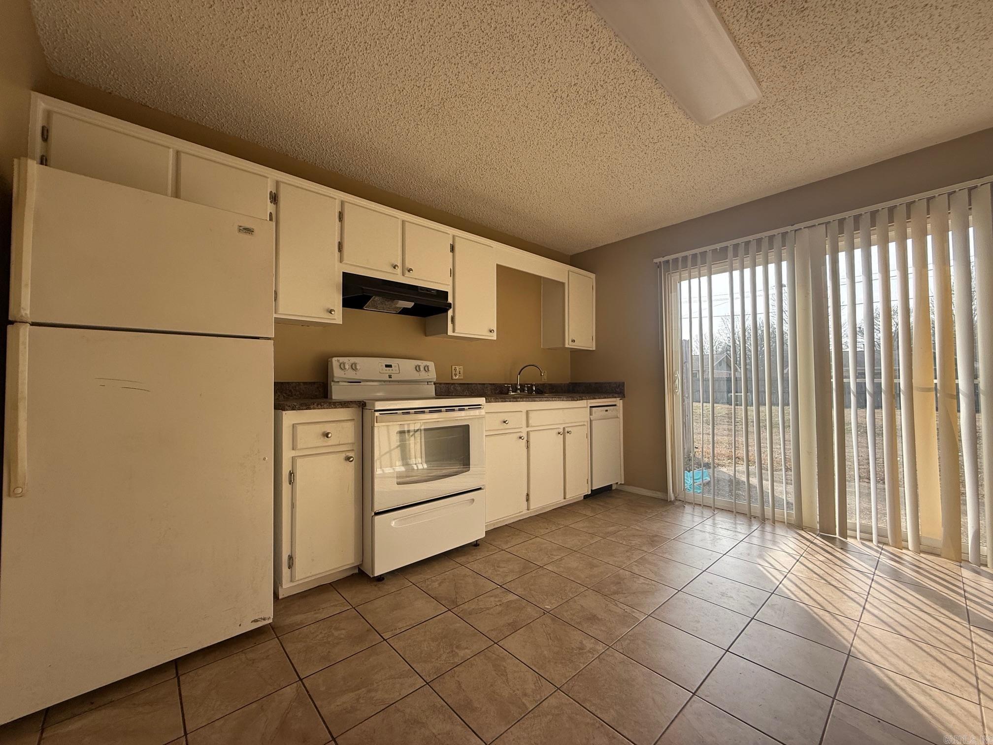 Metes & Bounds - Residential Lease