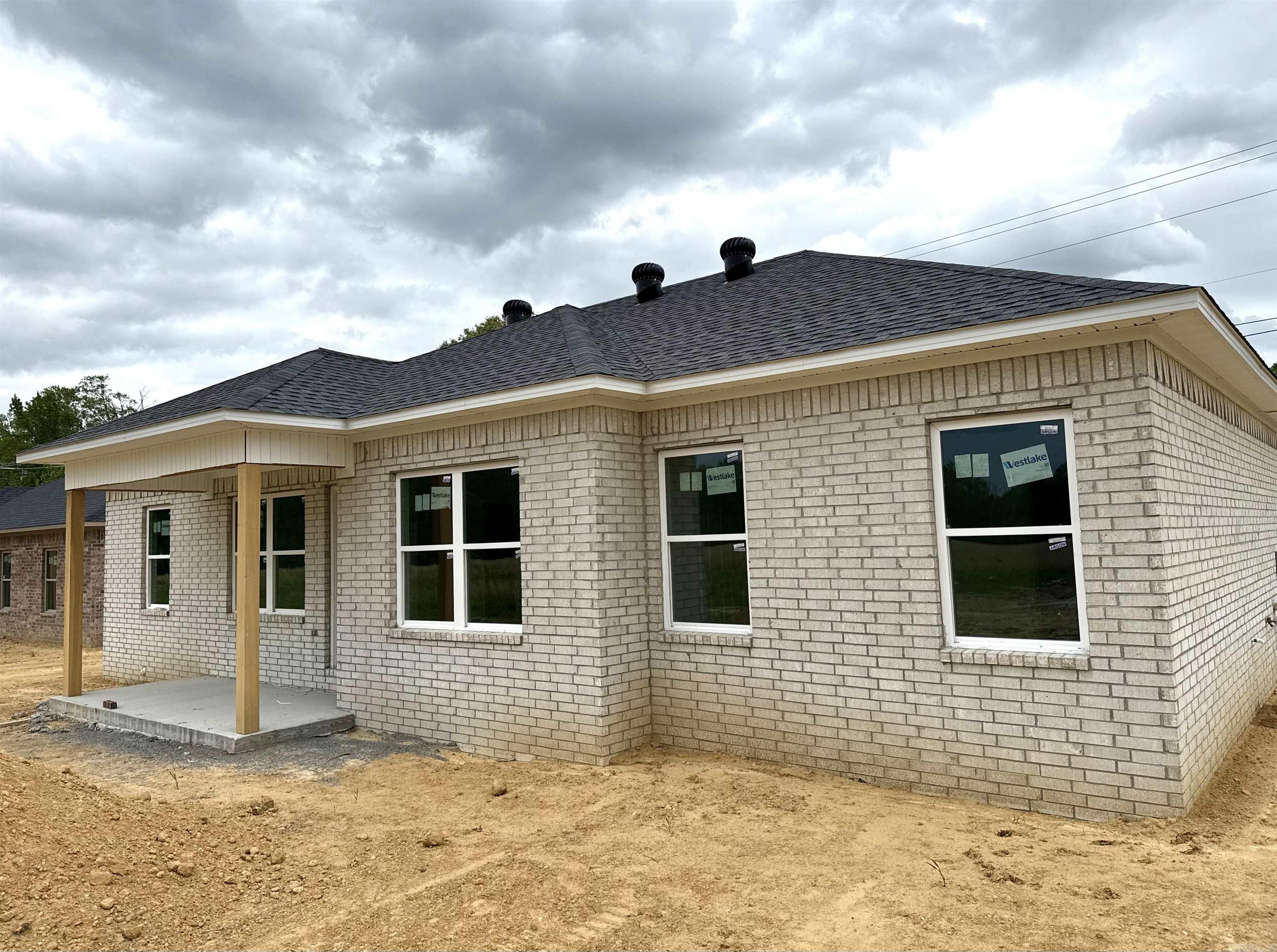 FLORIDIAN HEIGHTS PHASE 1 - Residential