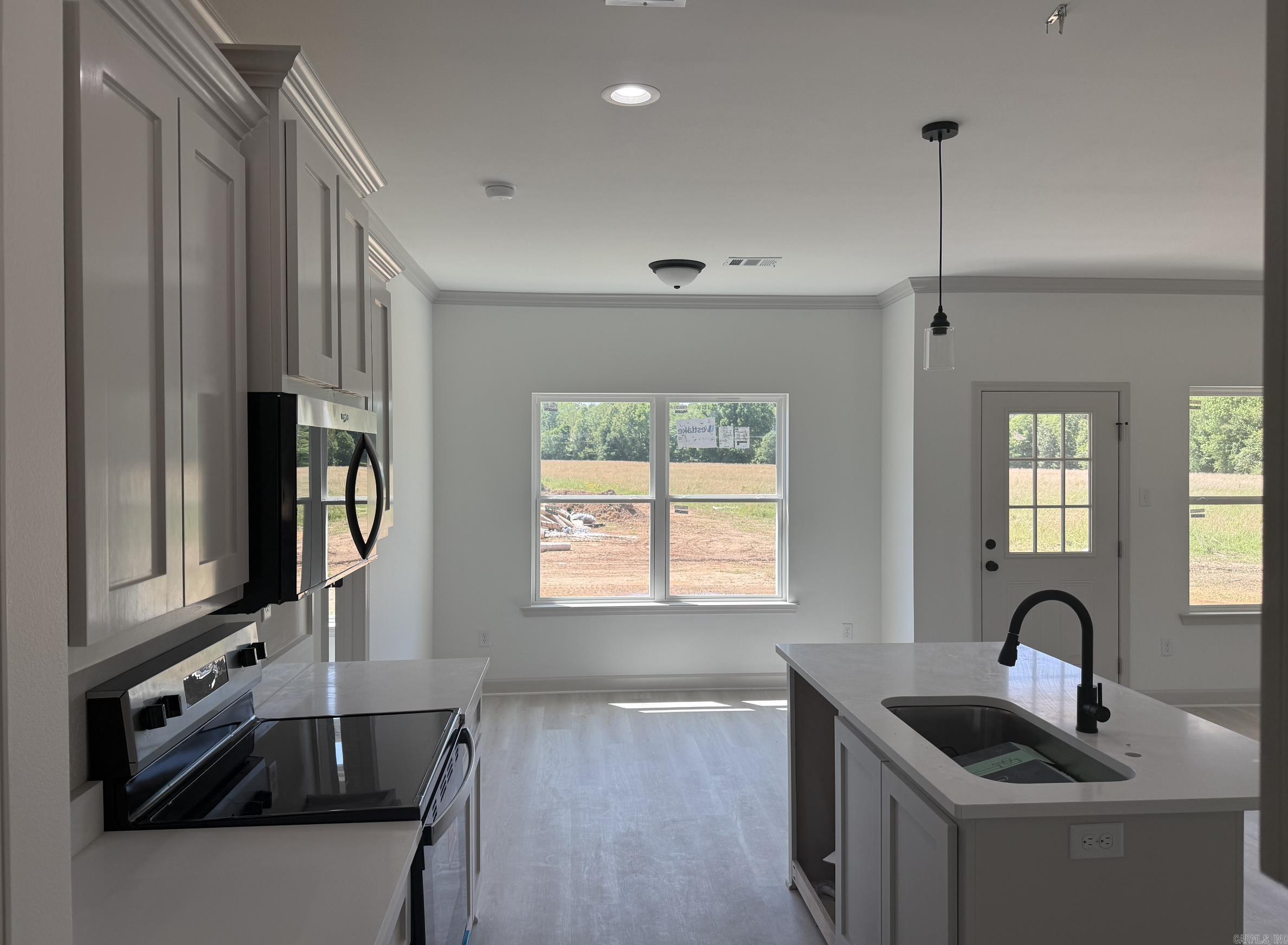 FLORIDIAN HEIGHTS PHASE 1 - Residential