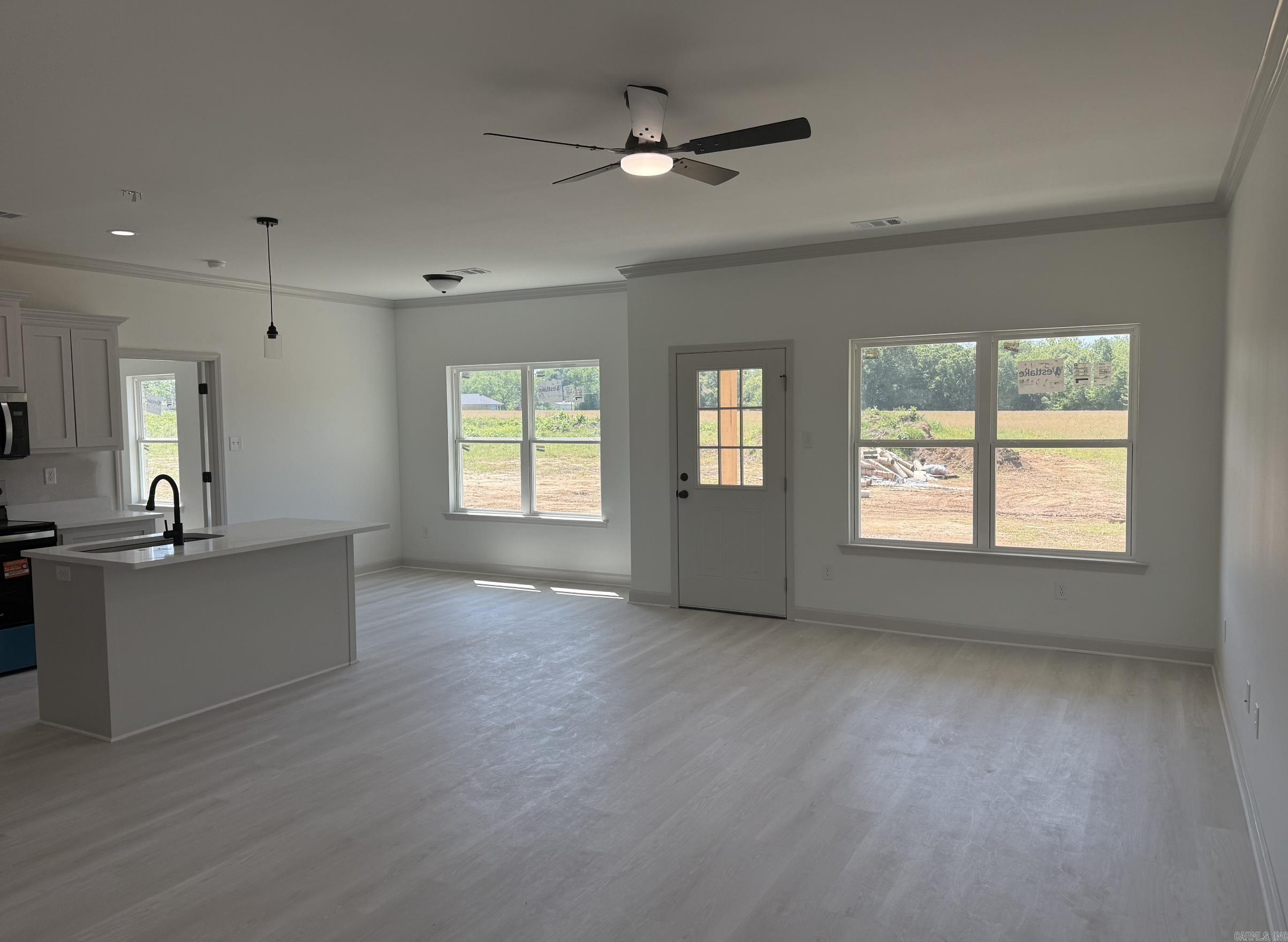 FLORIDIAN HEIGHTS PHASE 1 - Residential