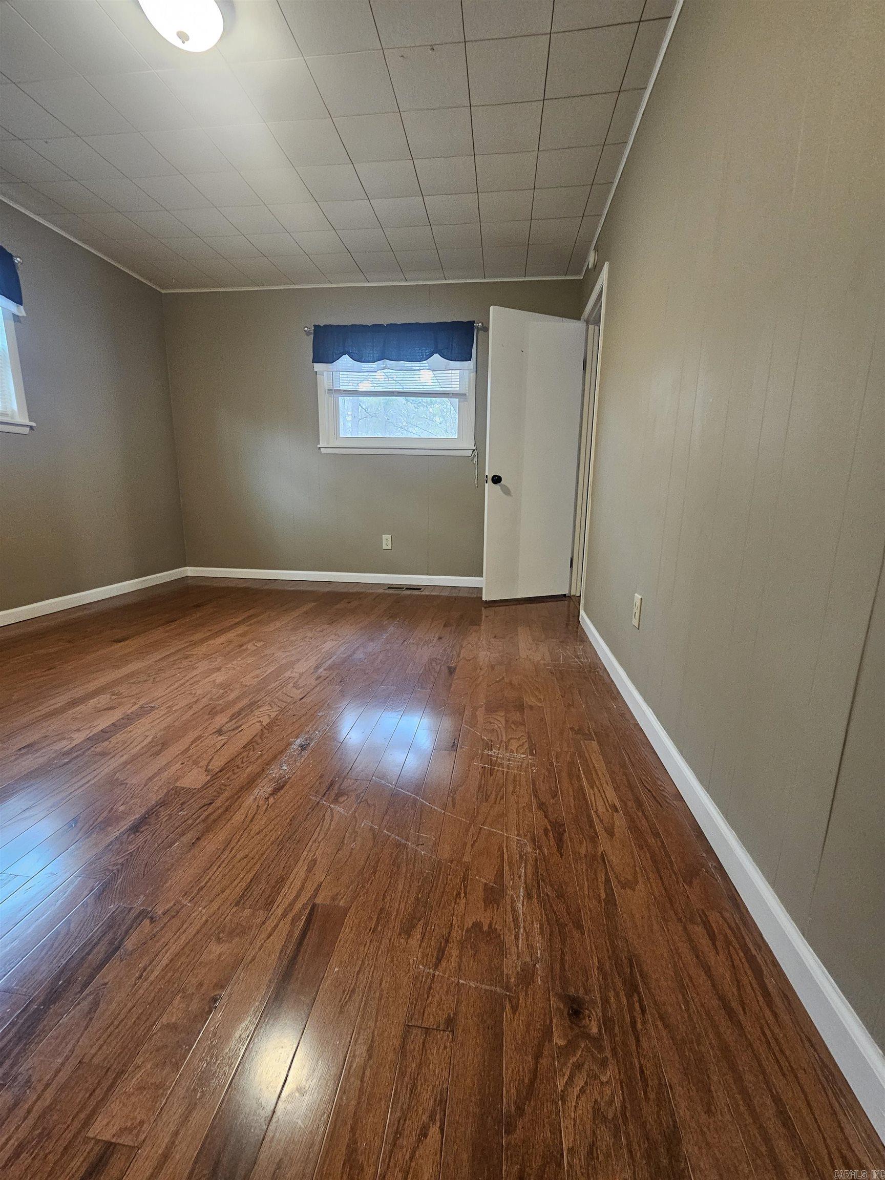 Lake View - Residential