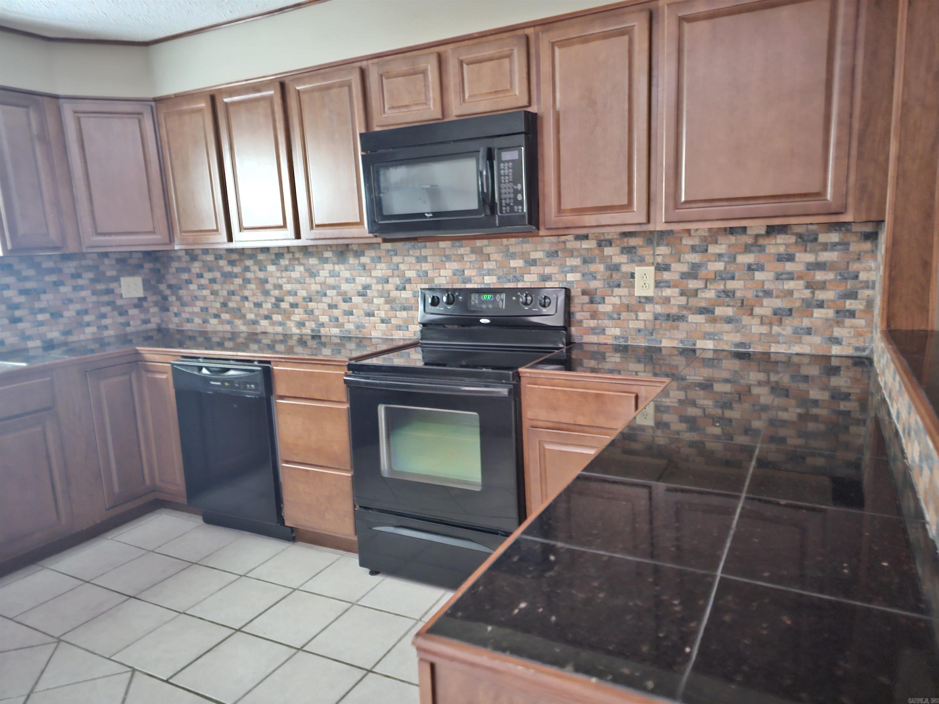 Lake View - Residential