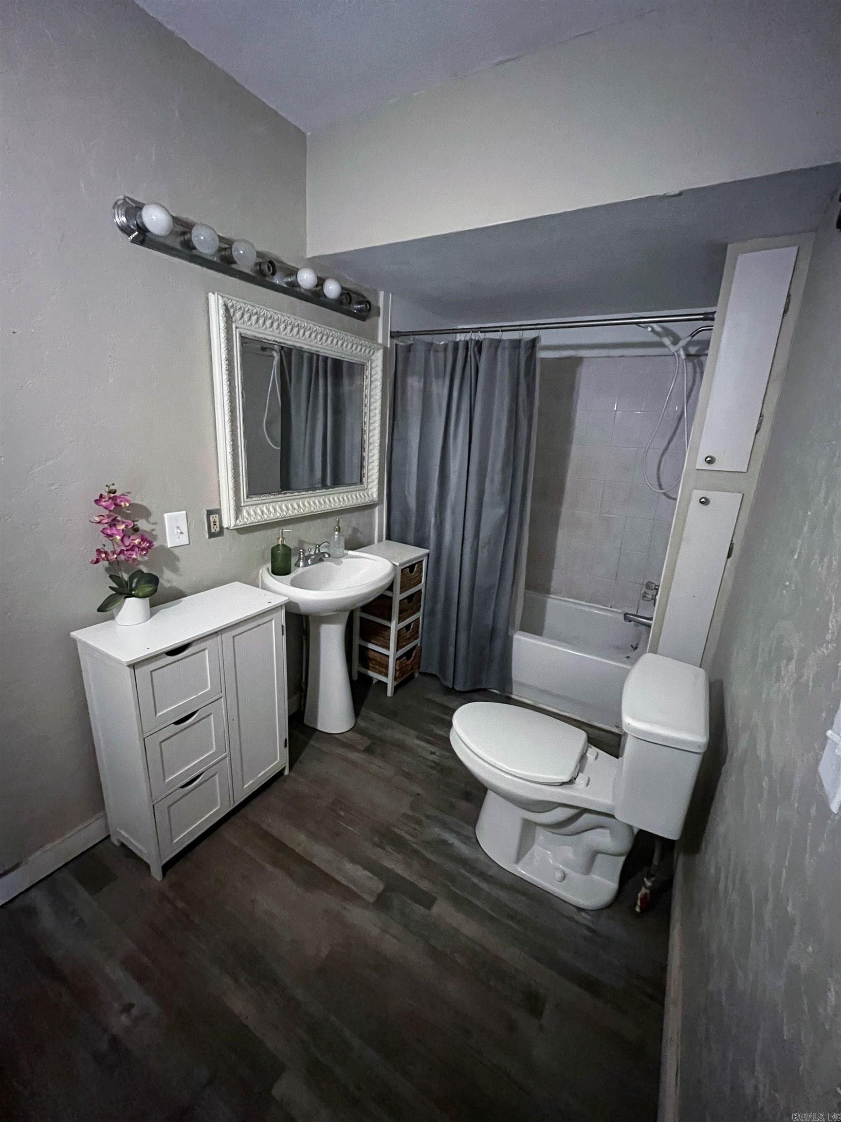 HYNSON - Residential