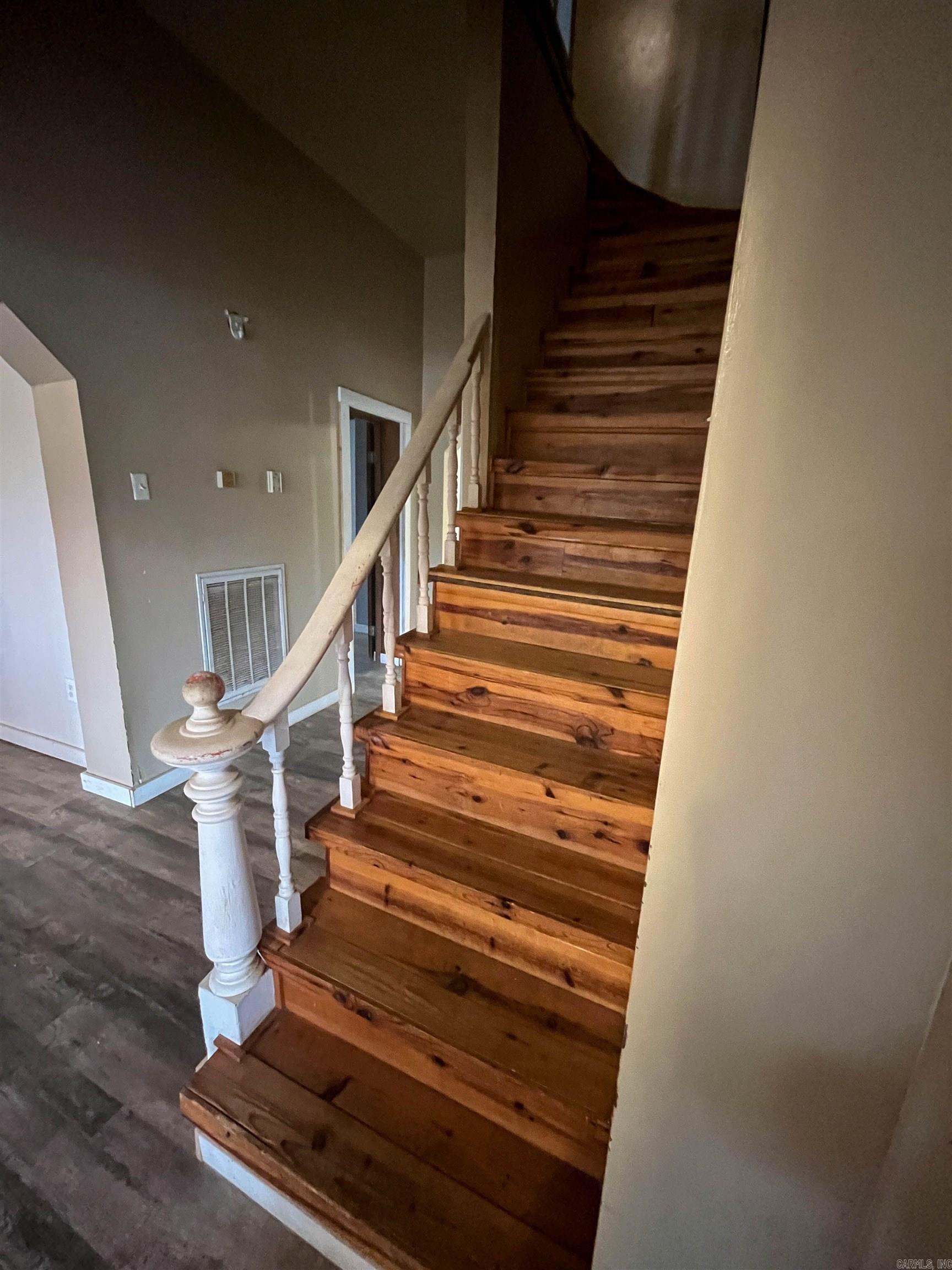 HYNSON - Residential