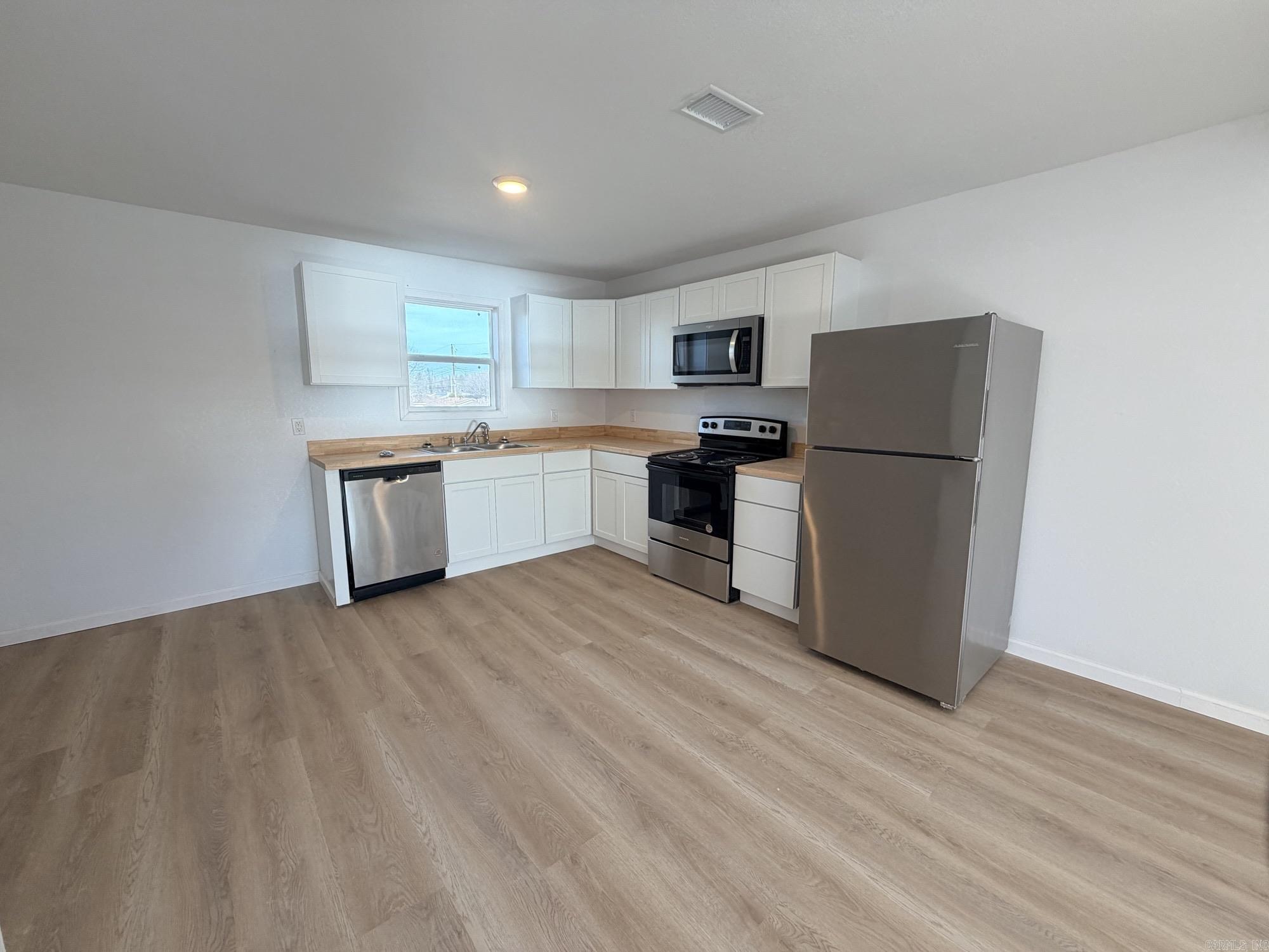 Metes & Bounds - Residential Income