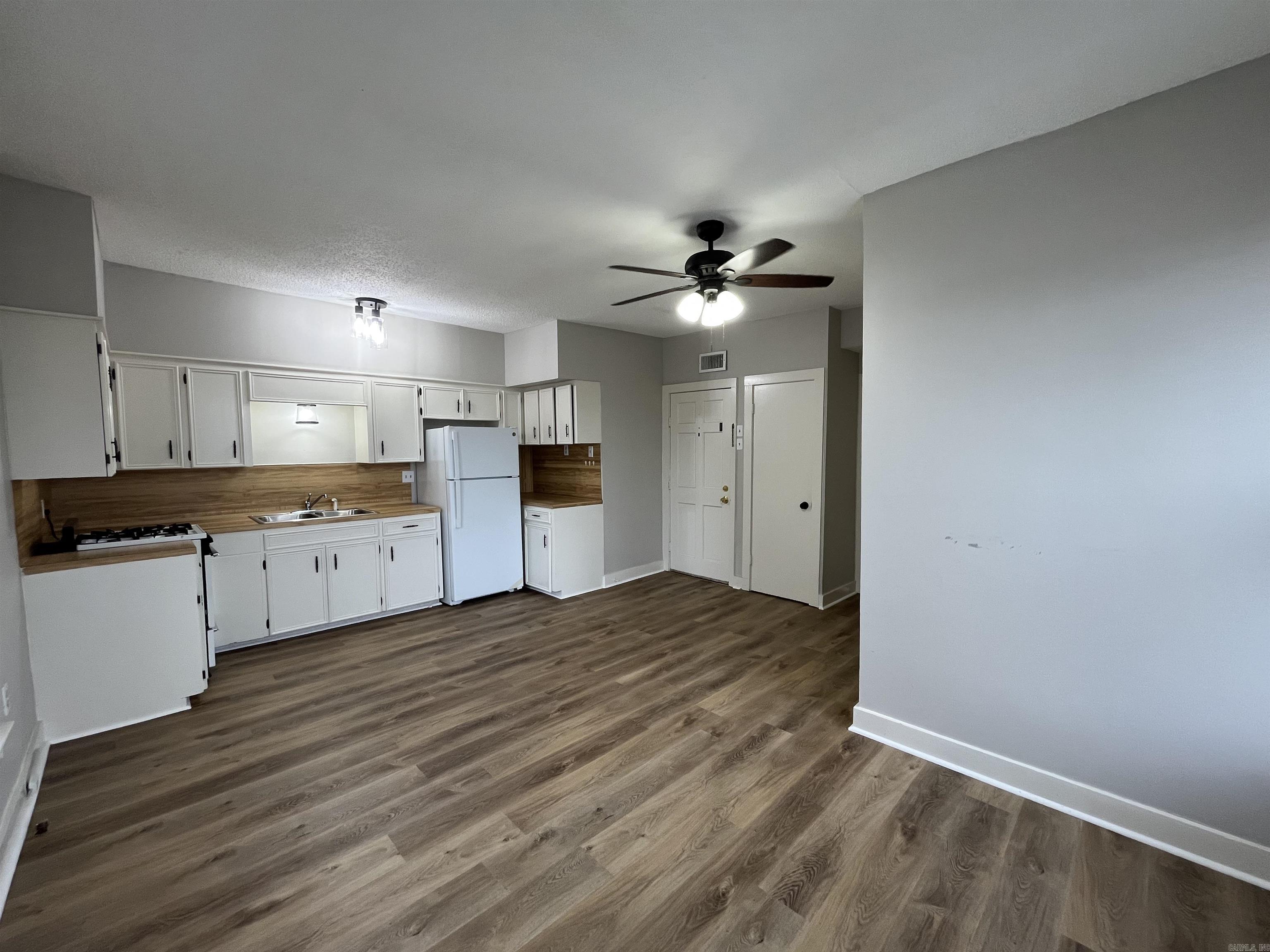 Midland Hills - Residential Lease