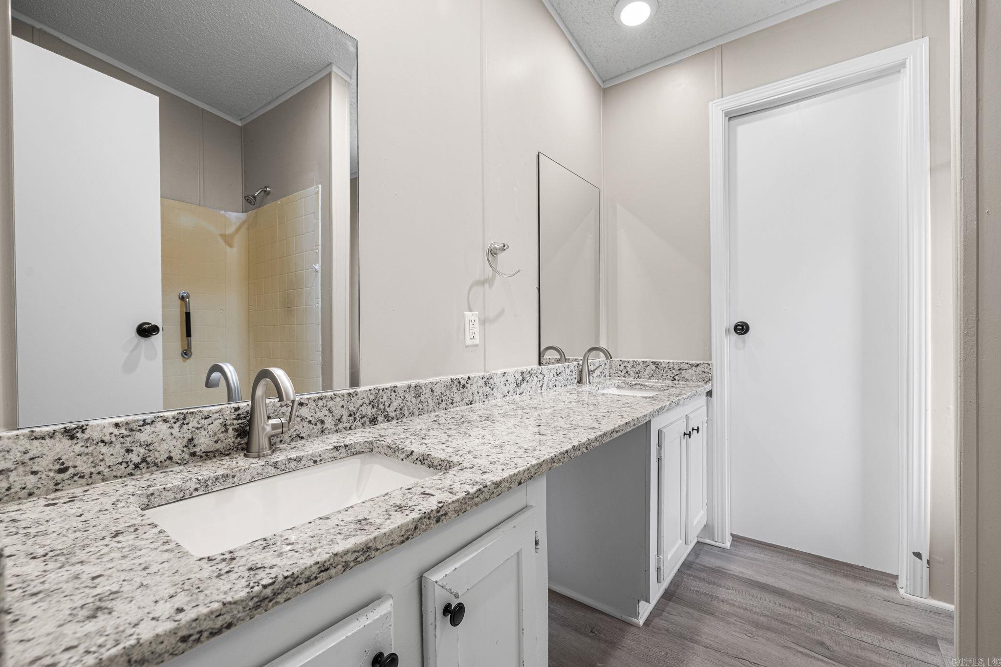 SHERMAN HILL ANNEX - Residential