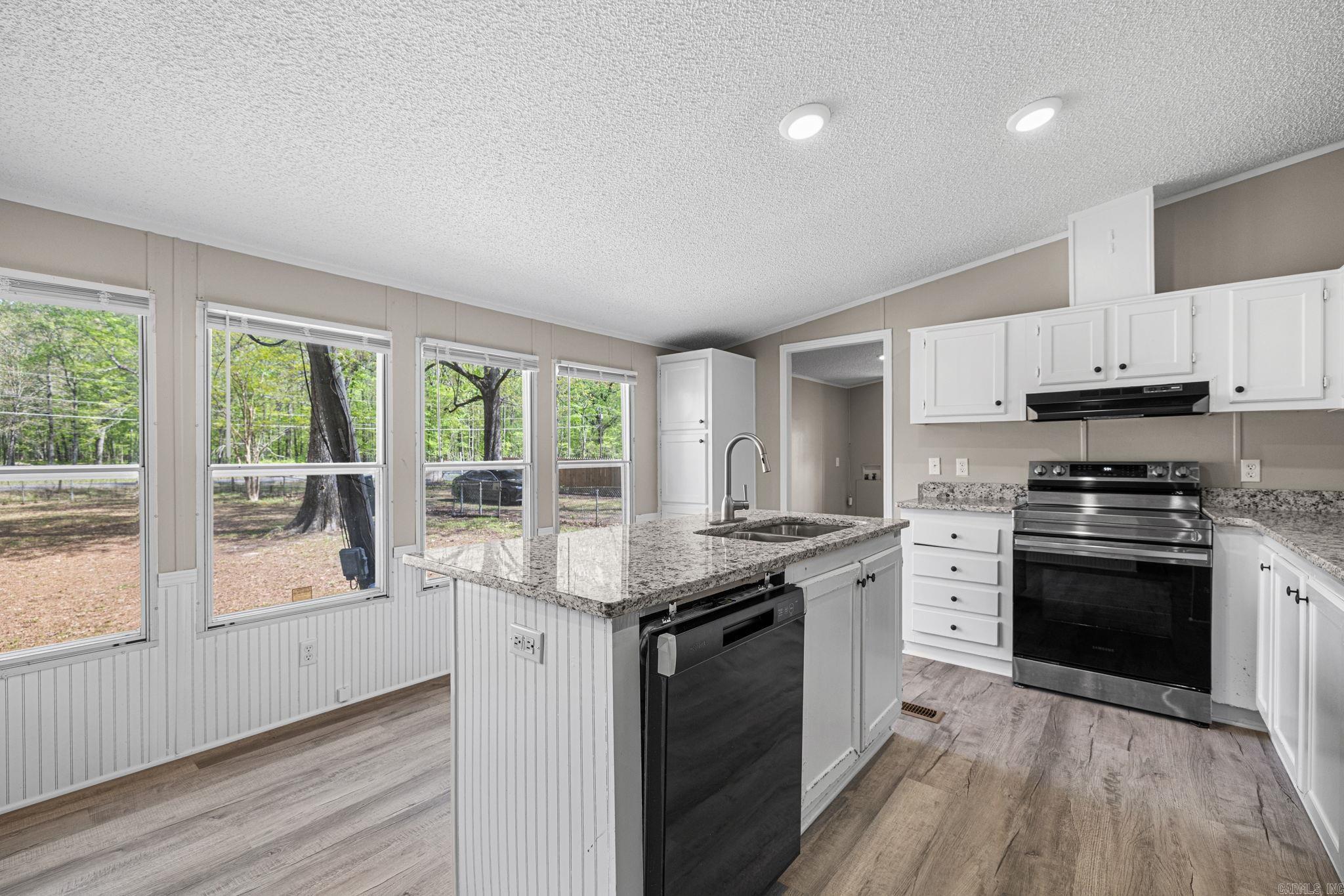 SHERMAN HILL ANNEX - Residential