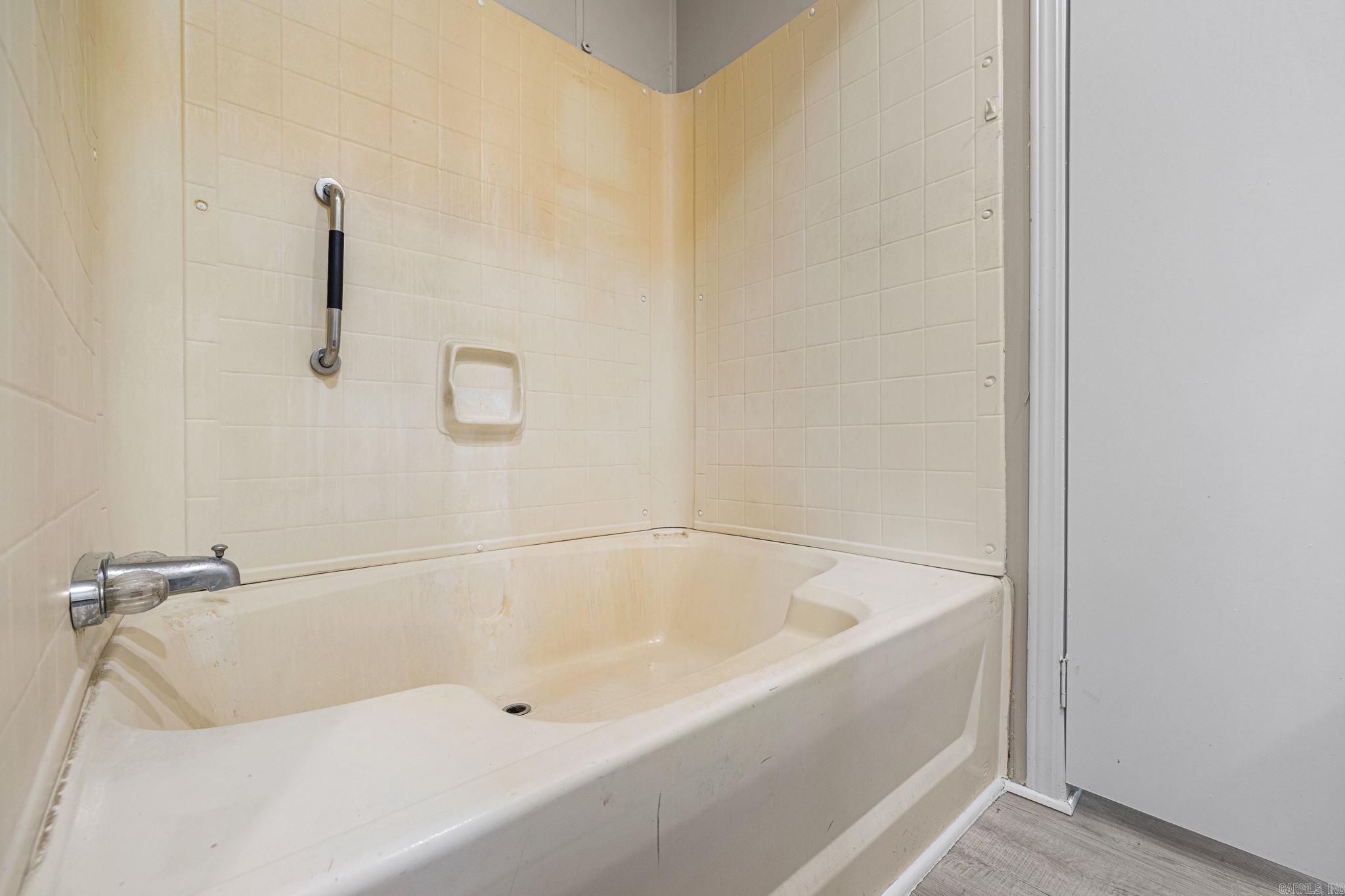 SHERMAN HILL ANNEX - Residential