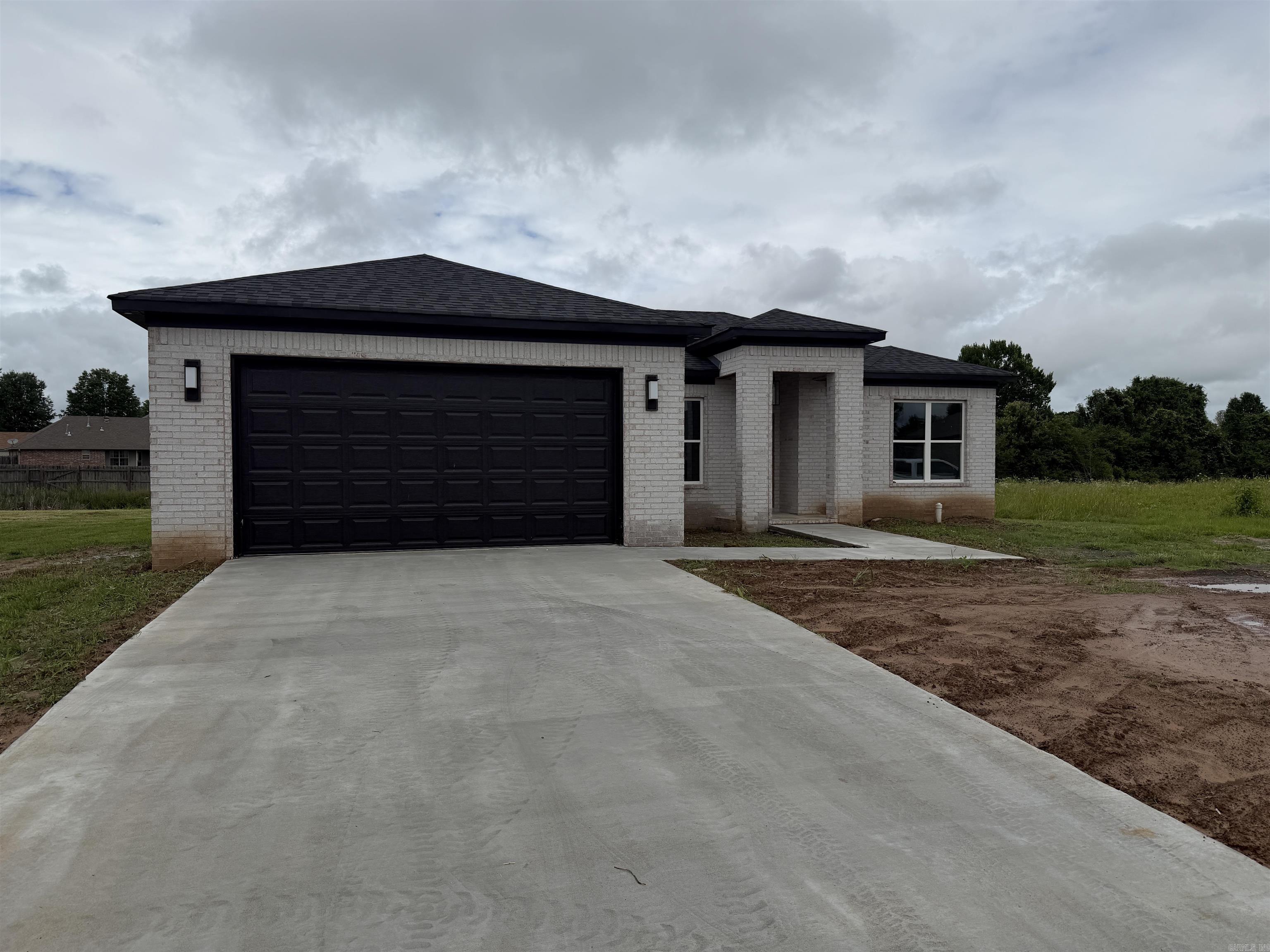 DOVE CREEK - Residential