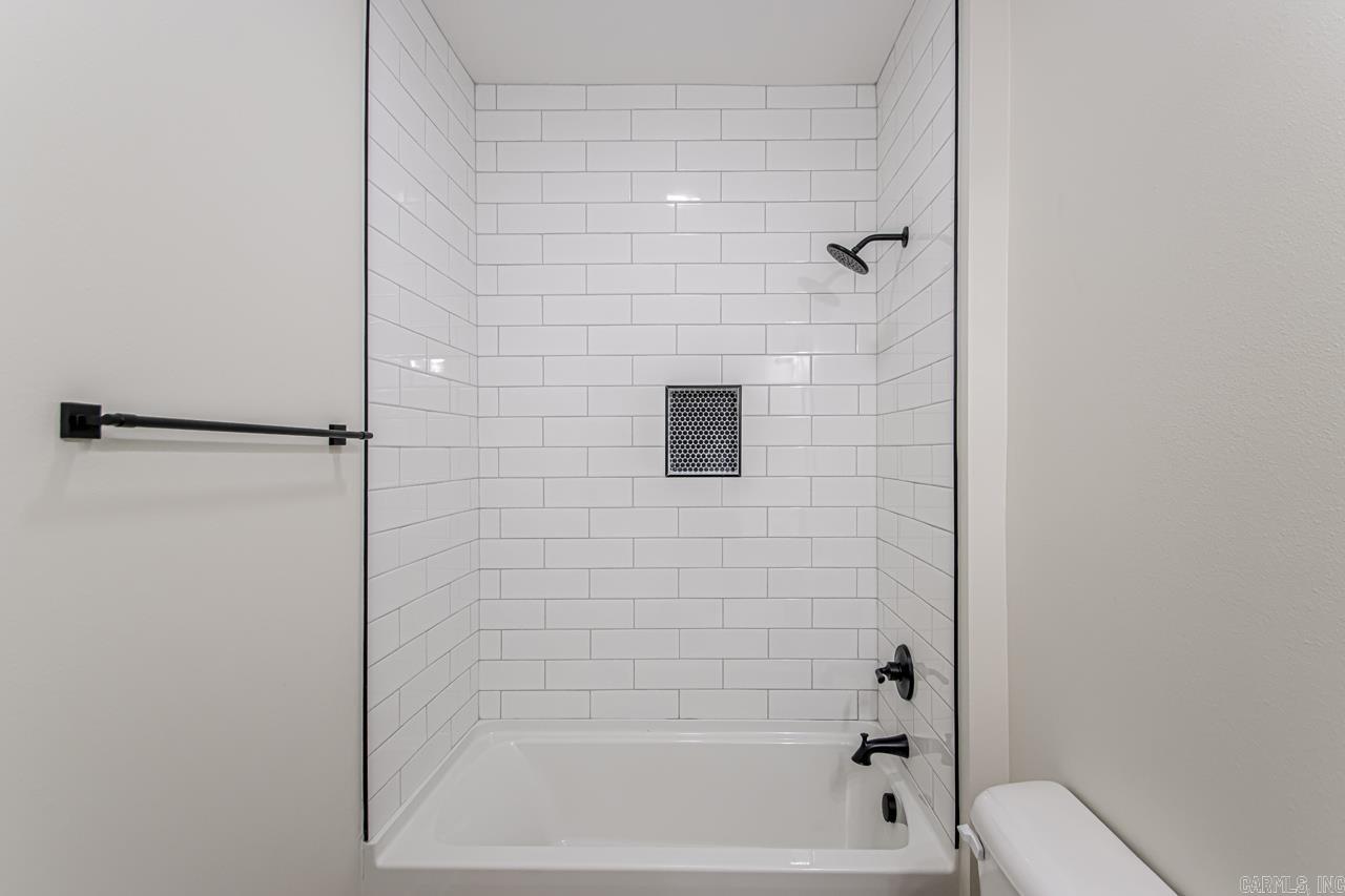 WALNUT VALLEY - Residential