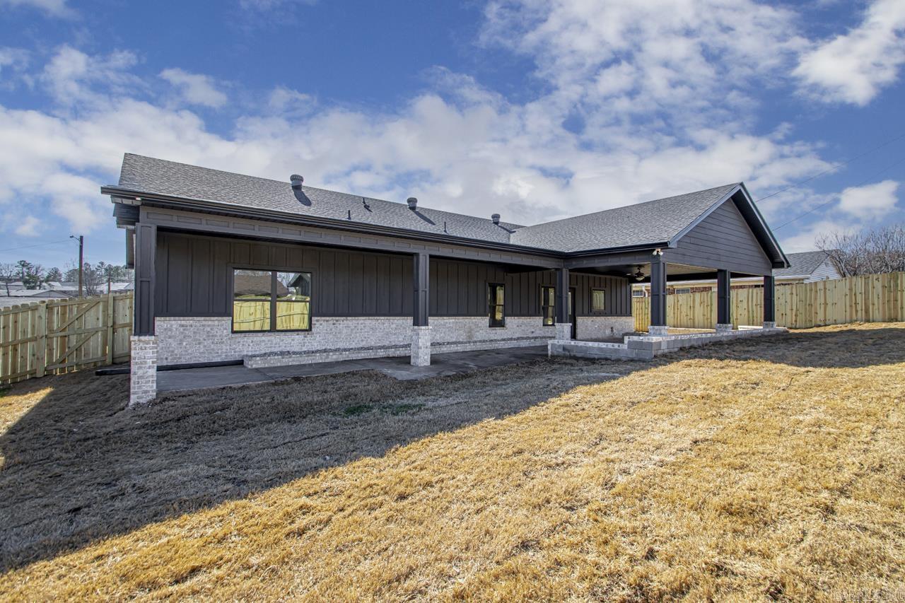 WALNUT VALLEY - Residential